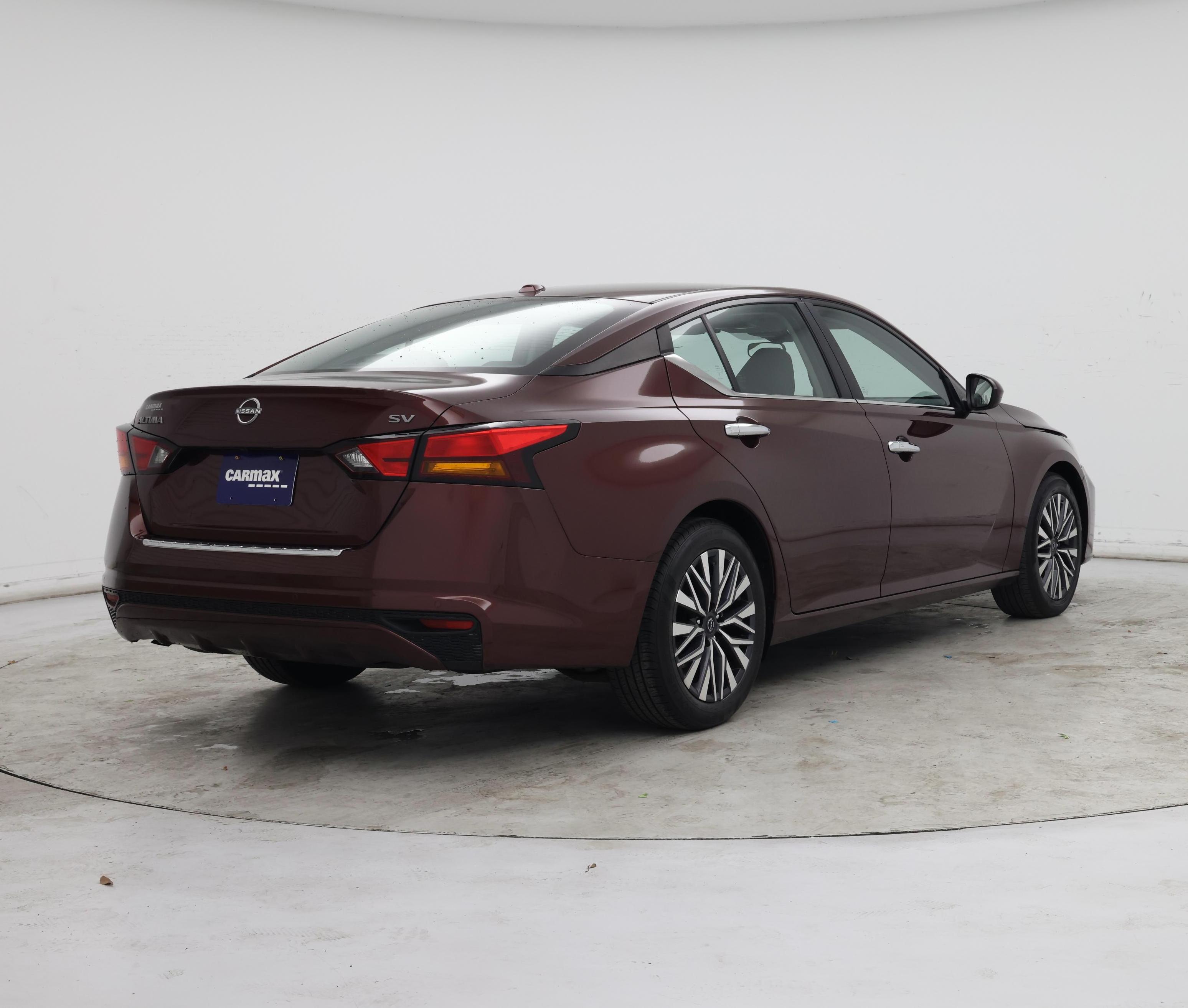 Thumbnail: 2023 Nissan Altima - 8