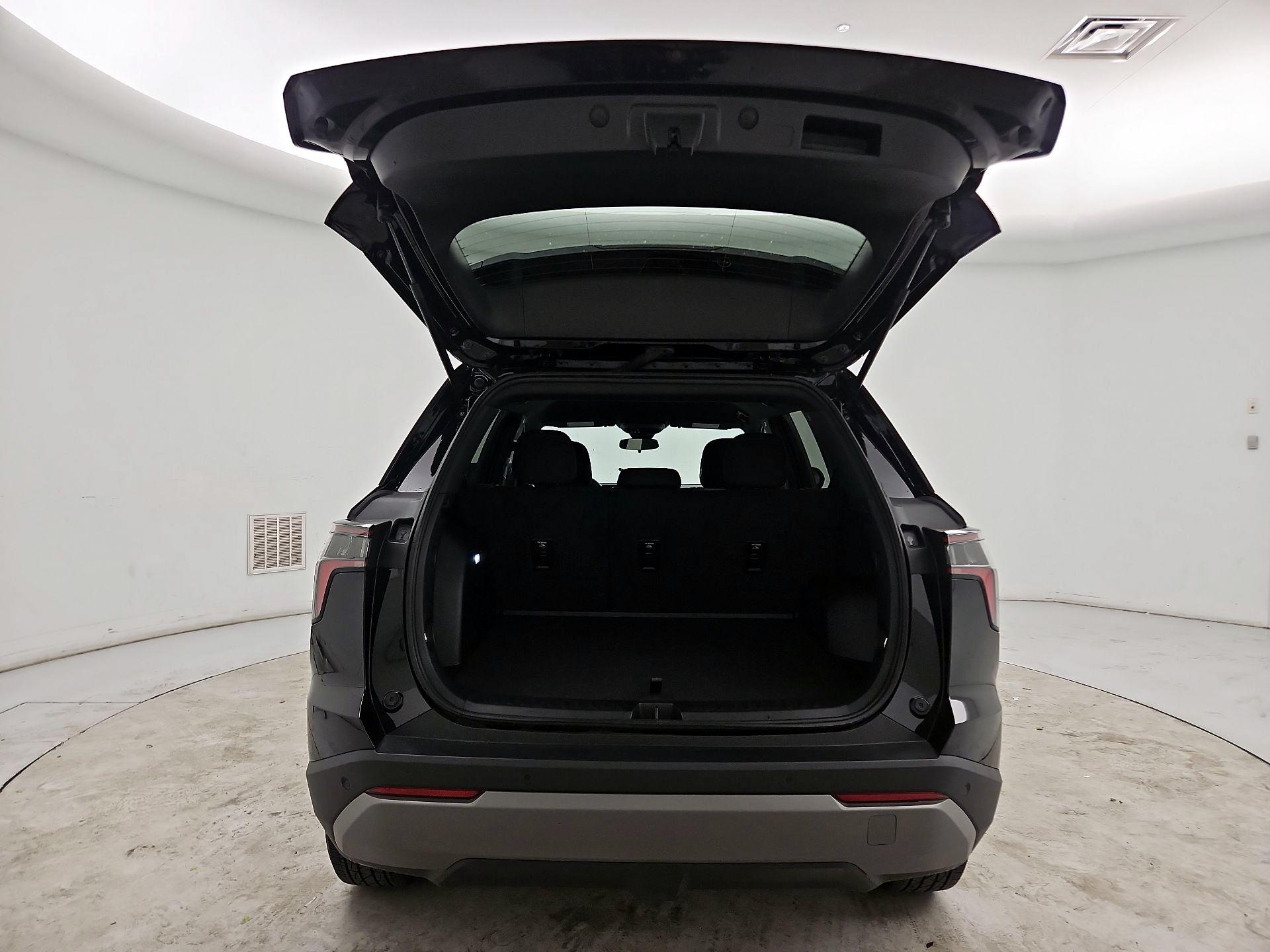 Thumbnail: 2025 Chevrolet Equinox - 20