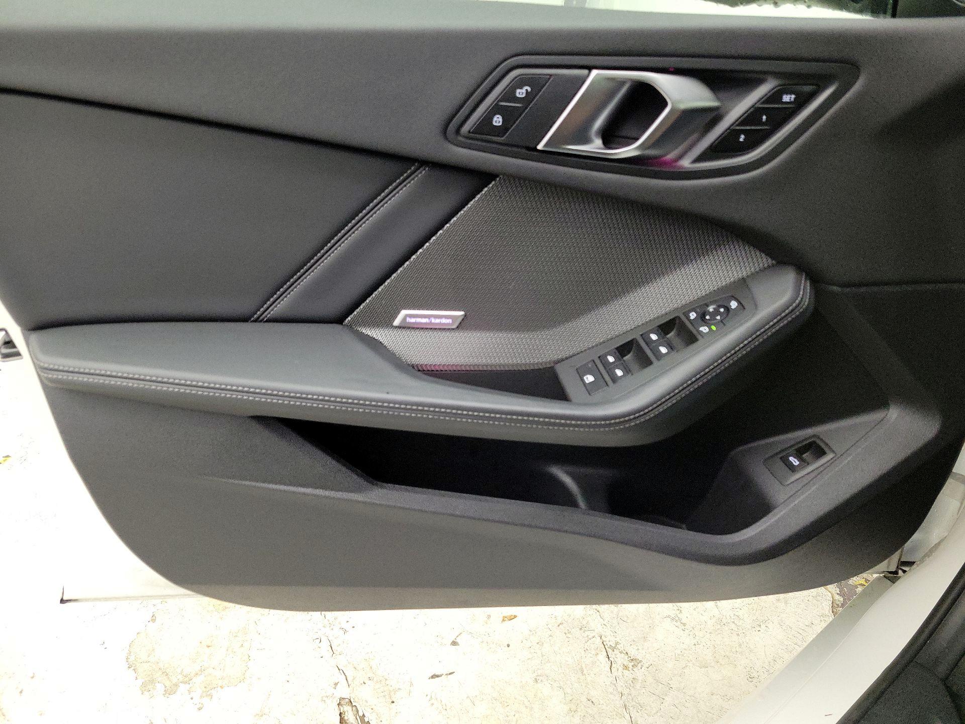 Thumbnail: 2025 BMW 2 Series - 12