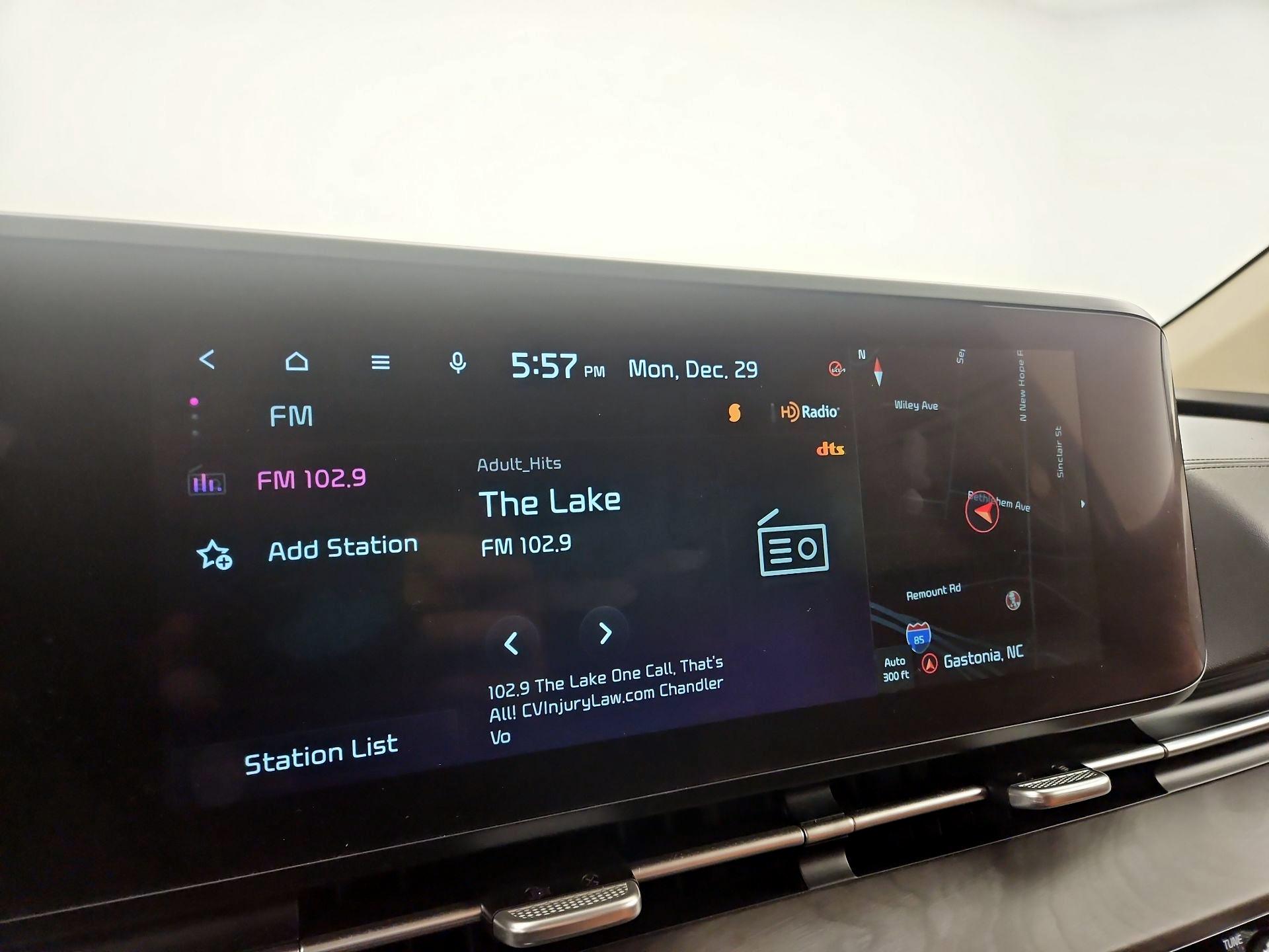 Thumbnail: 2024 Kia Carnival - 16