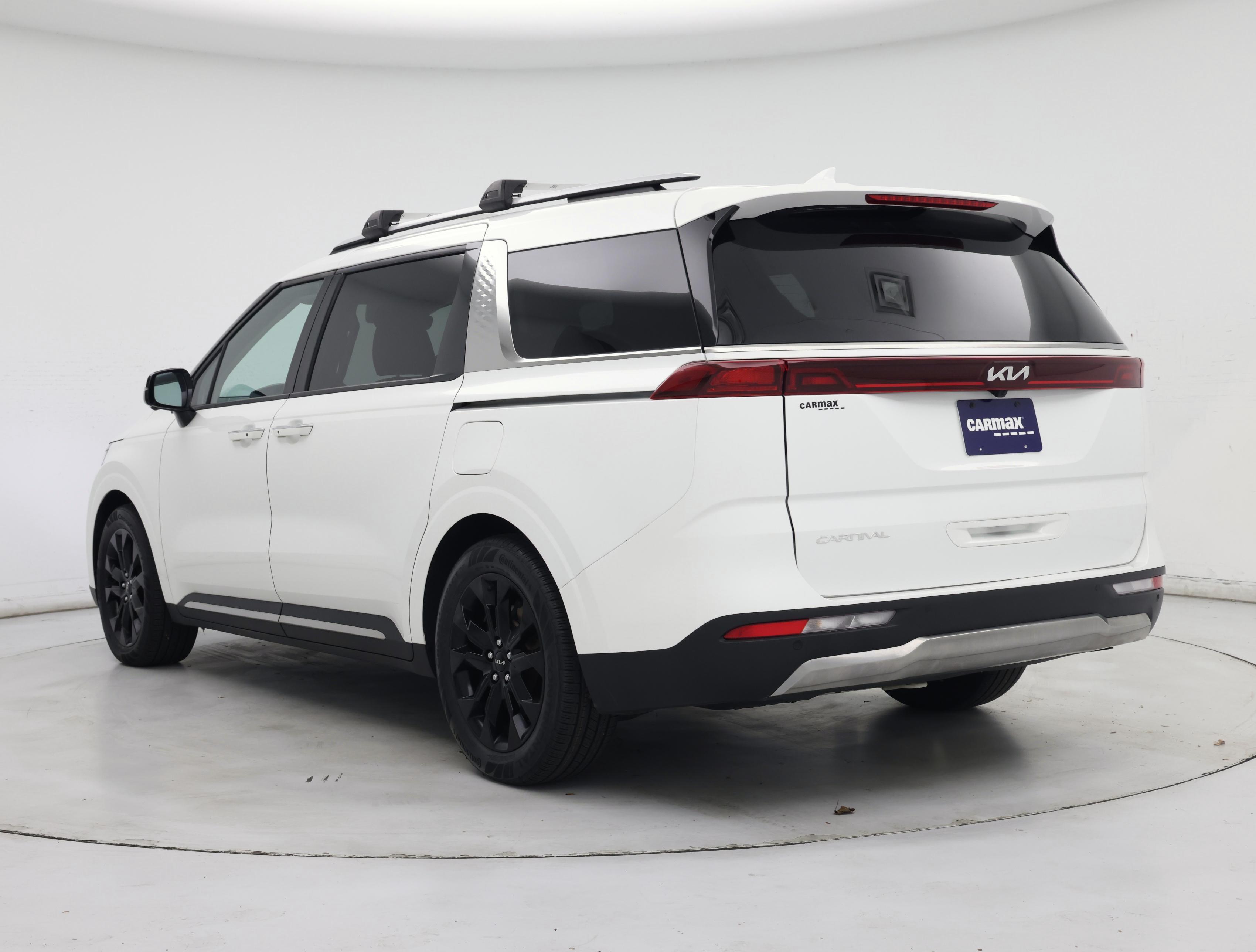 Thumbnail: 2024 Kia Carnival - 2