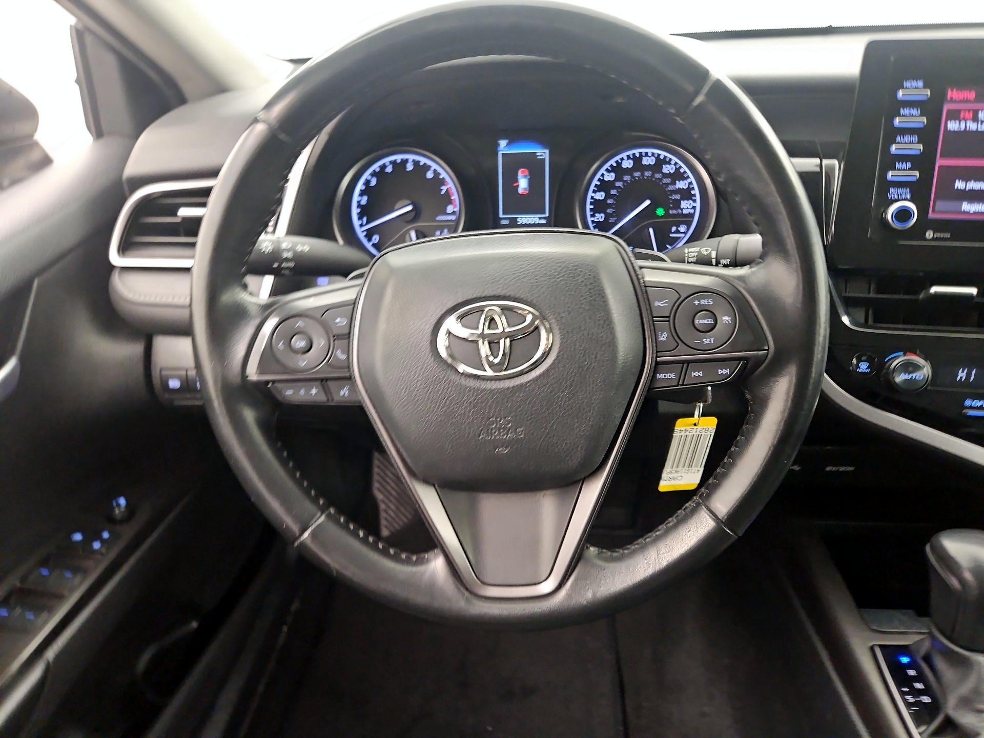 Thumbnail: 2023 Toyota Camry - 10