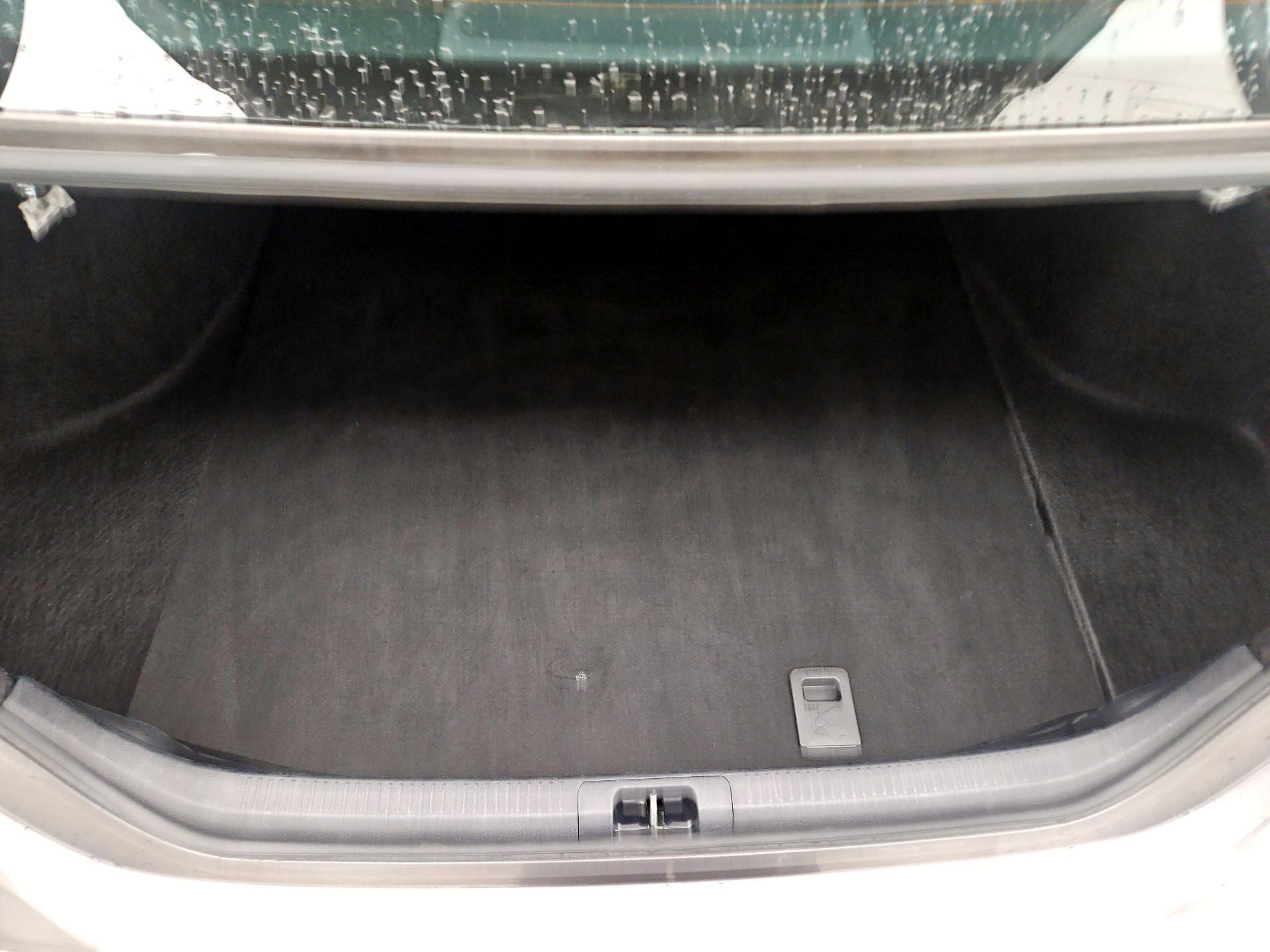 Thumbnail: 2023 Toyota Camry - 20