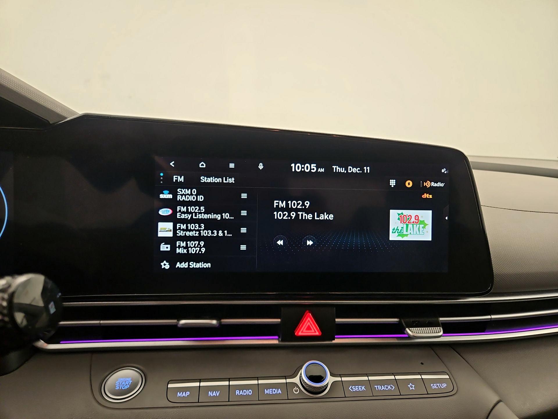 Thumbnail: 2024 Hyundai Elantra - 16