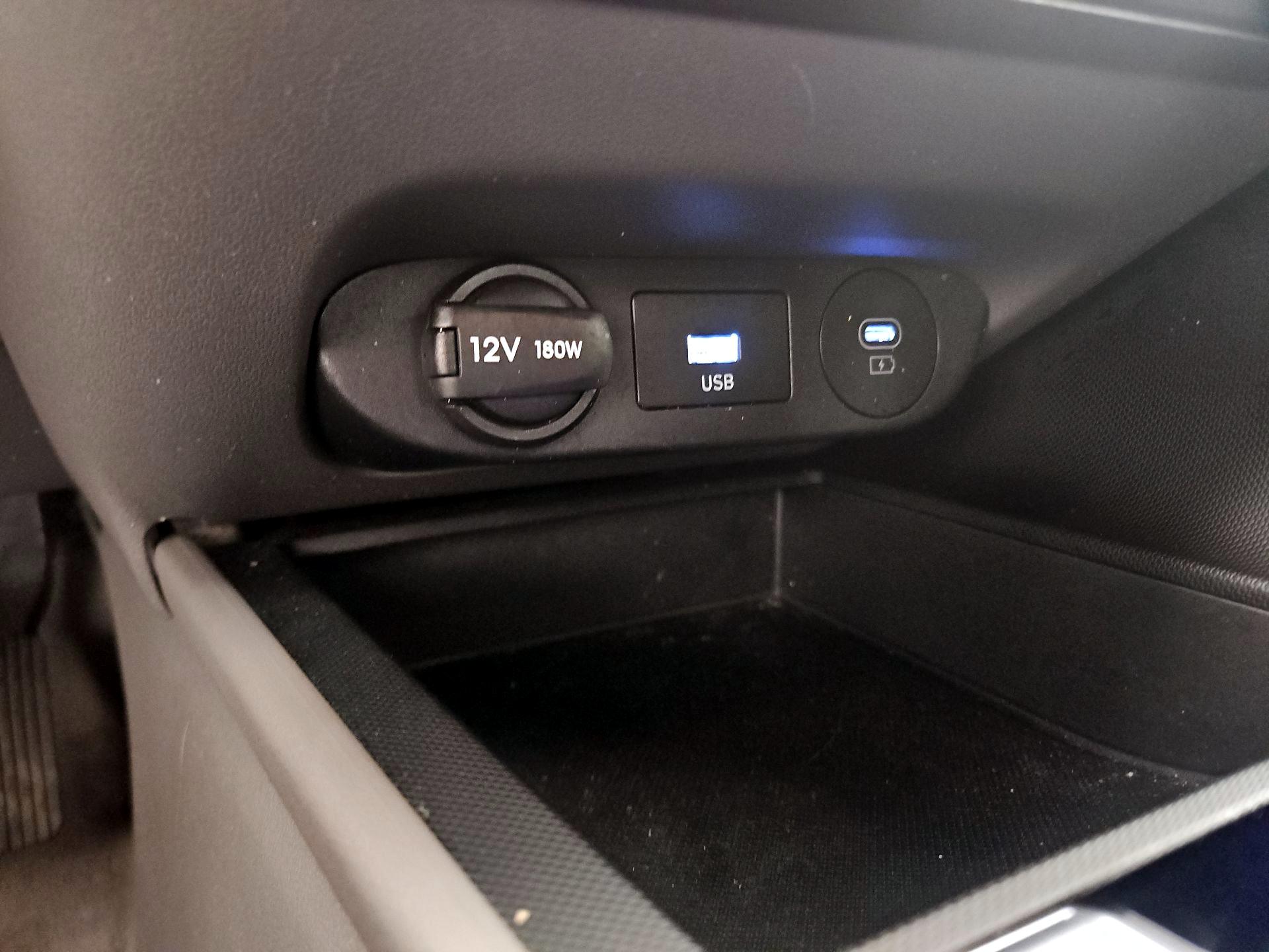 Thumbnail: 2024 Hyundai Elantra - 19