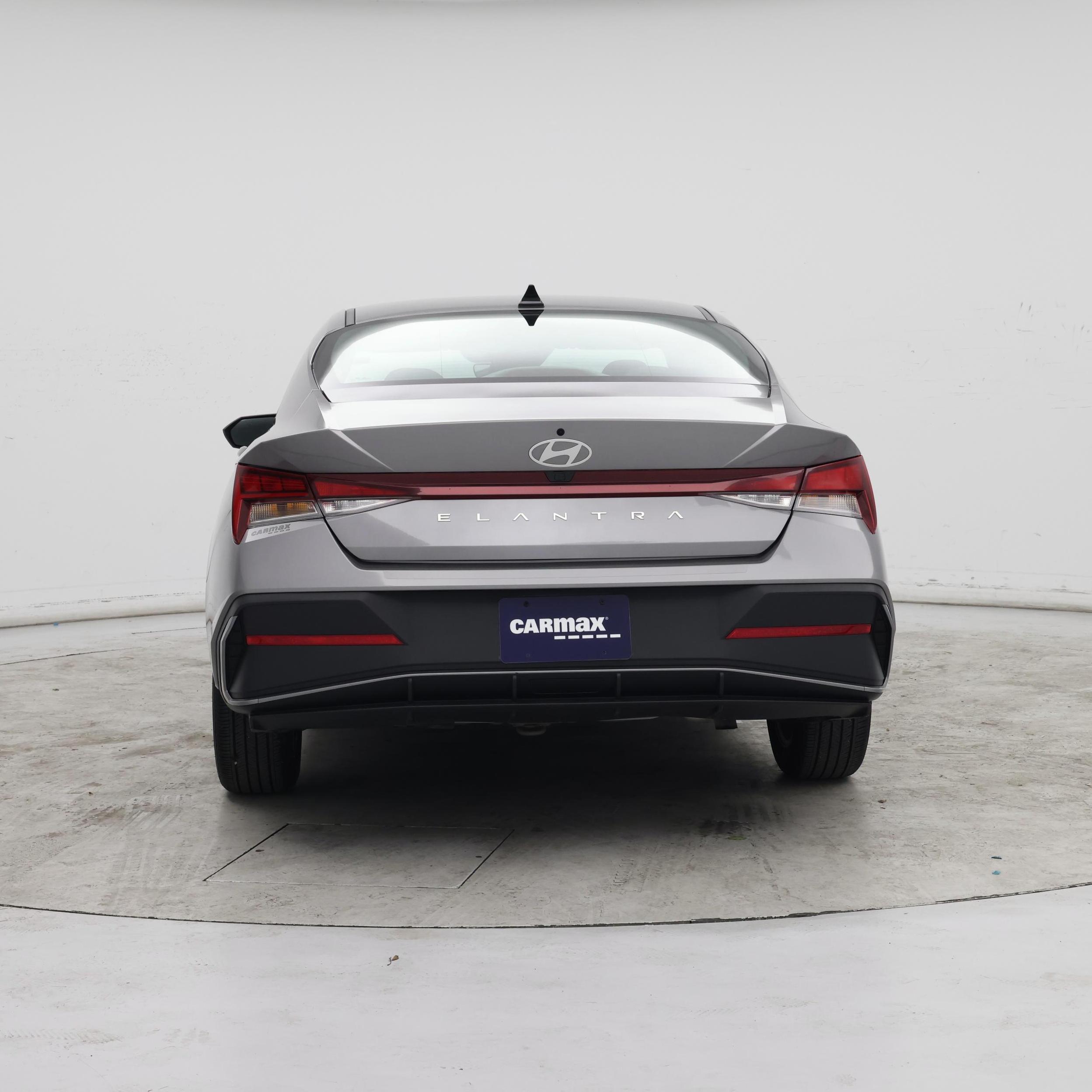 Thumbnail: 2024 Hyundai Elantra - 6