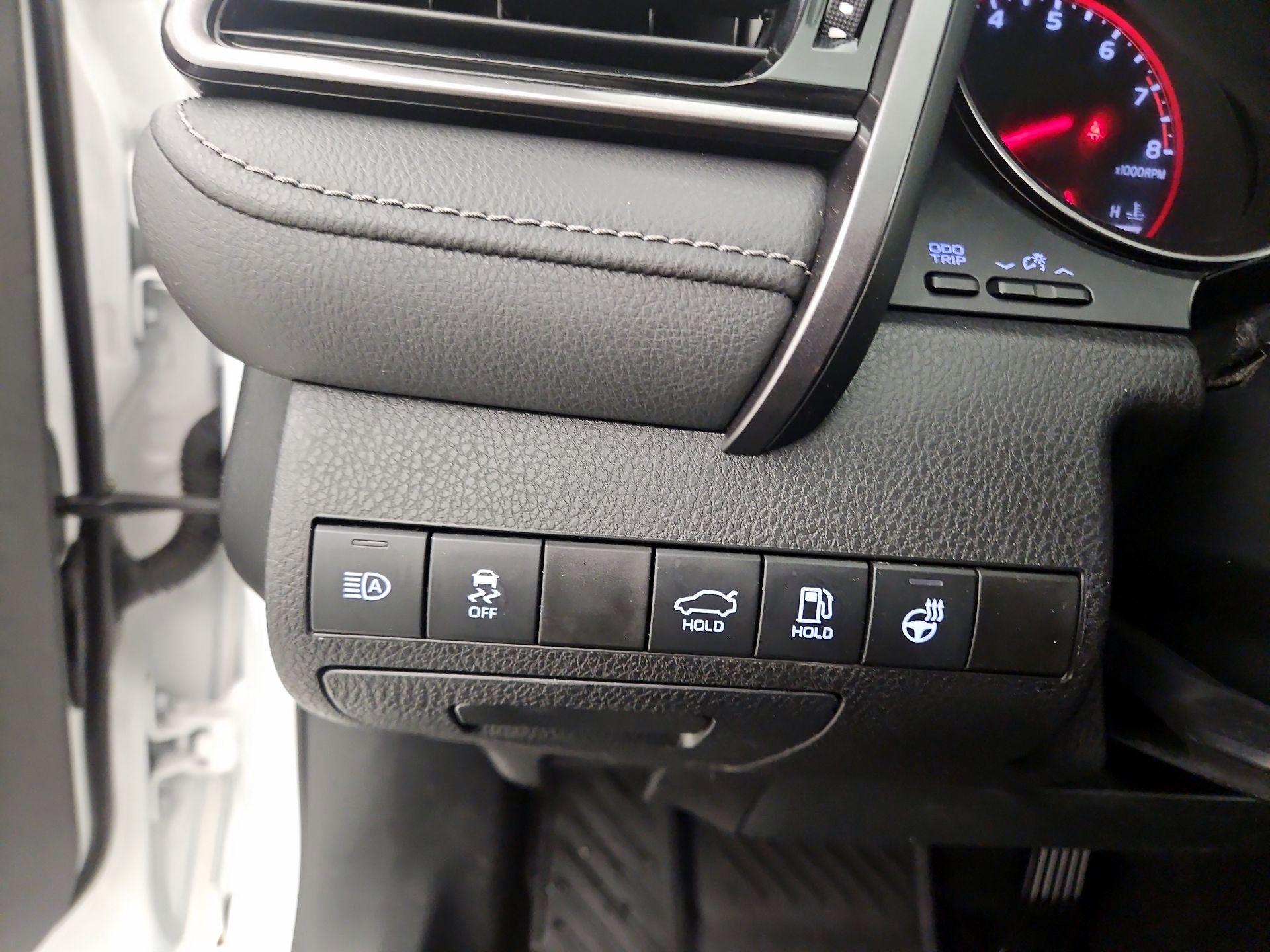 Thumbnail: 2023 Toyota Camry - 13