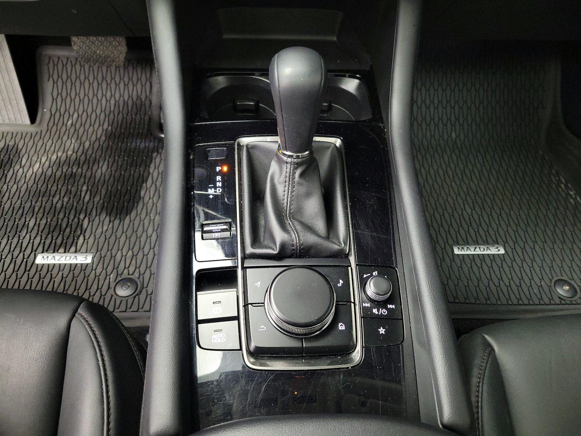 Thumbnail: 2025 Mazda Mazda3 - 17