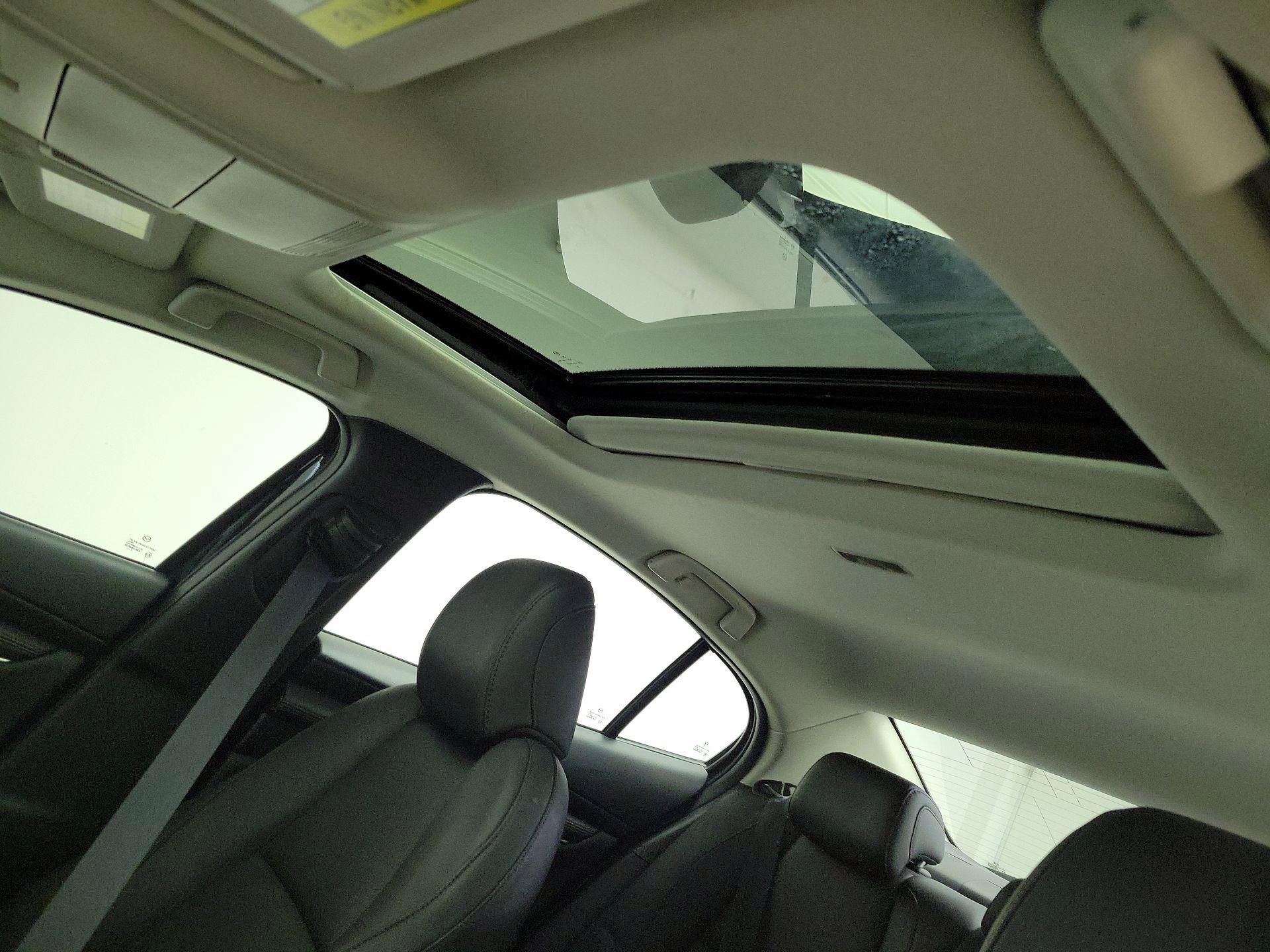 Thumbnail: 2025 Mazda Mazda3 - 19