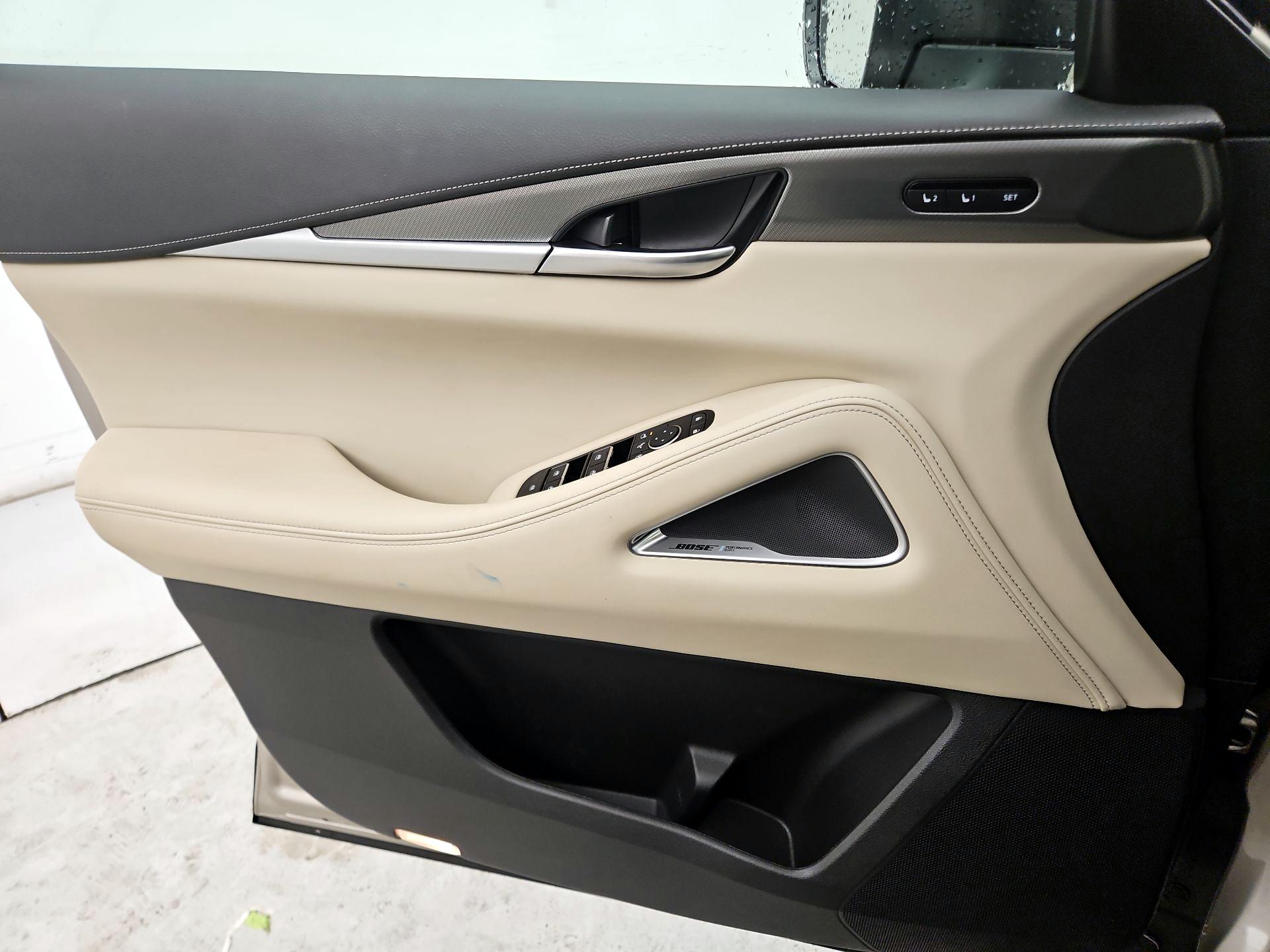 Thumbnail: 2024 INFINITI QX60 - 12