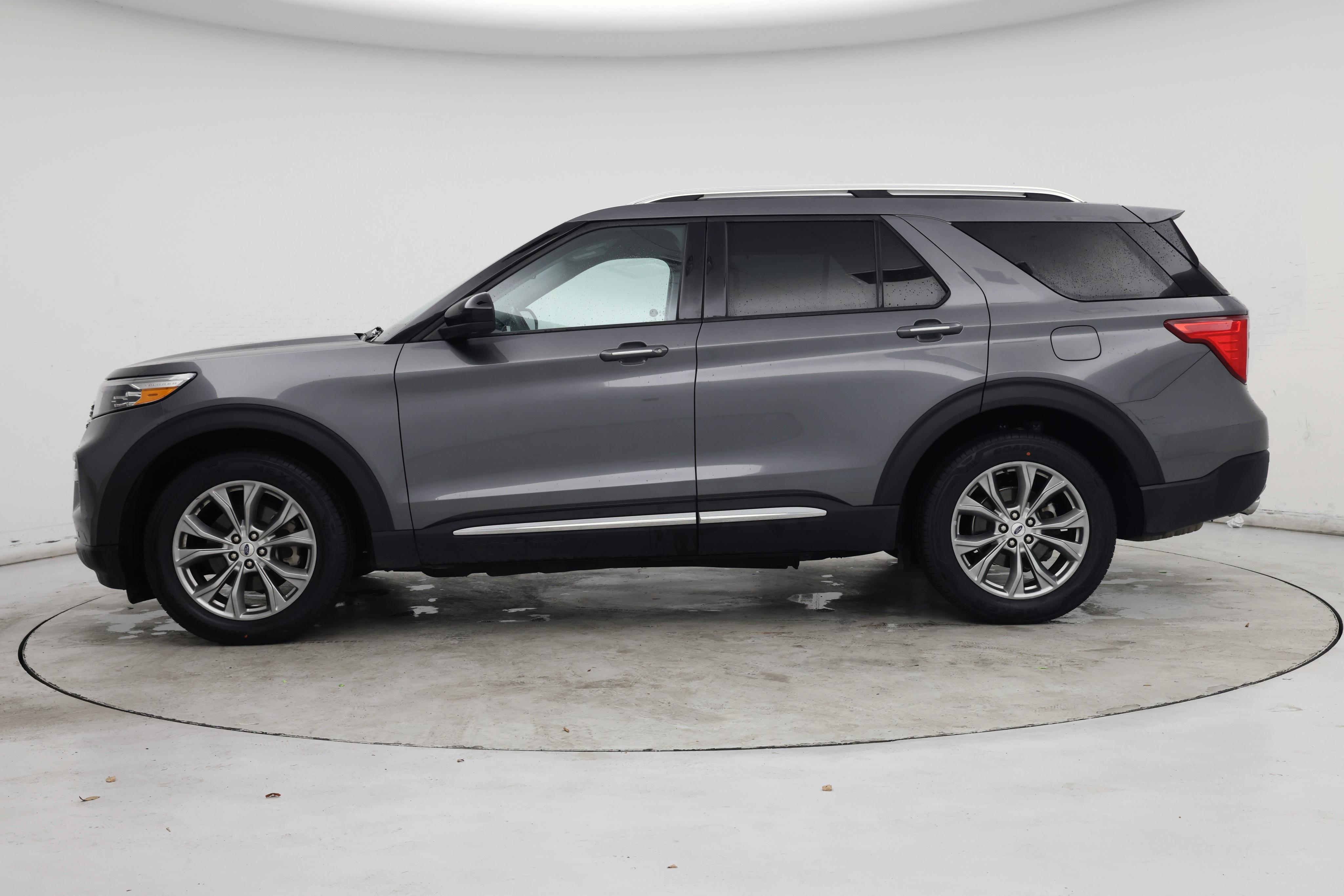 Thumbnail: 2023 Ford Explorer - 3