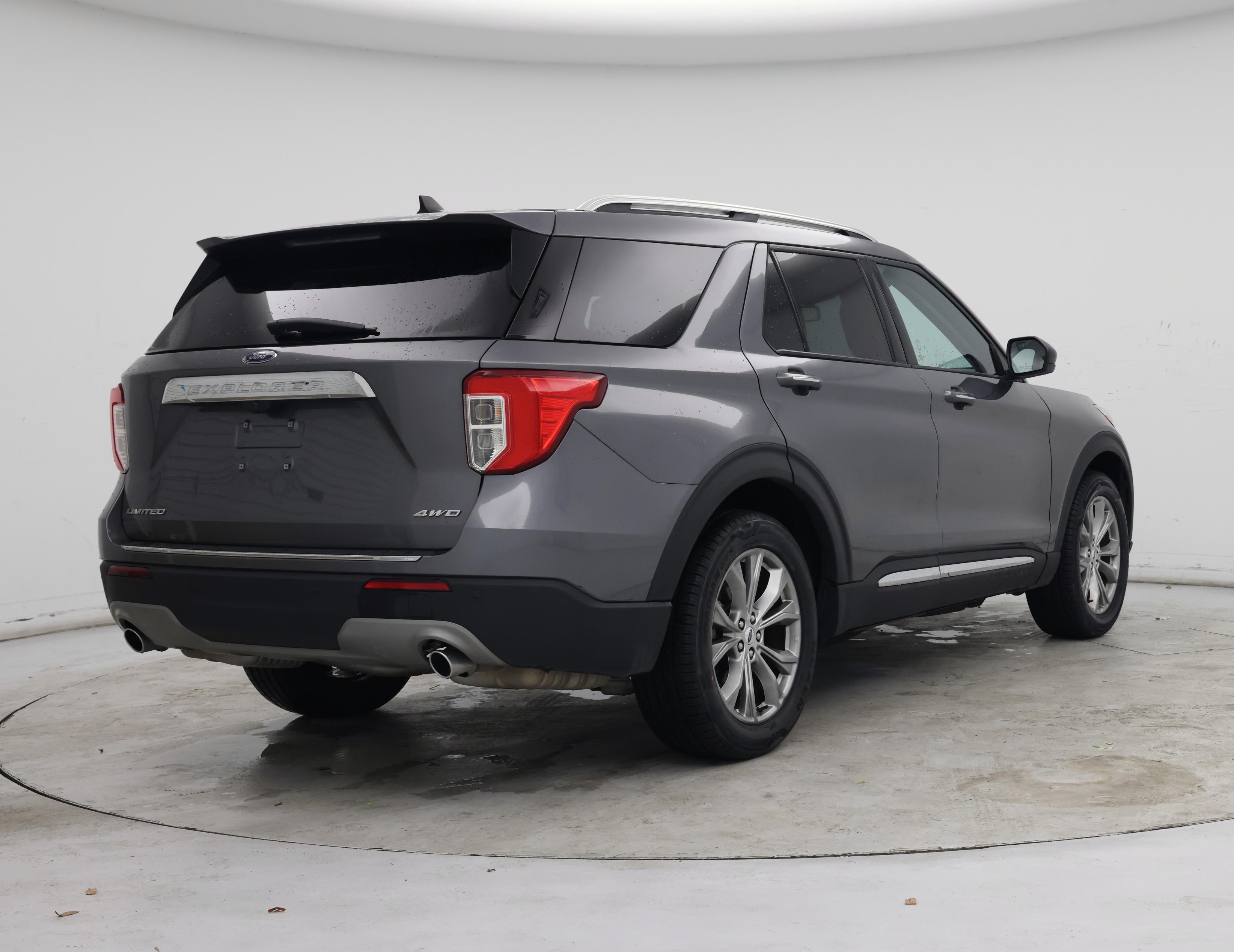 Thumbnail: 2023 Ford Explorer - 8