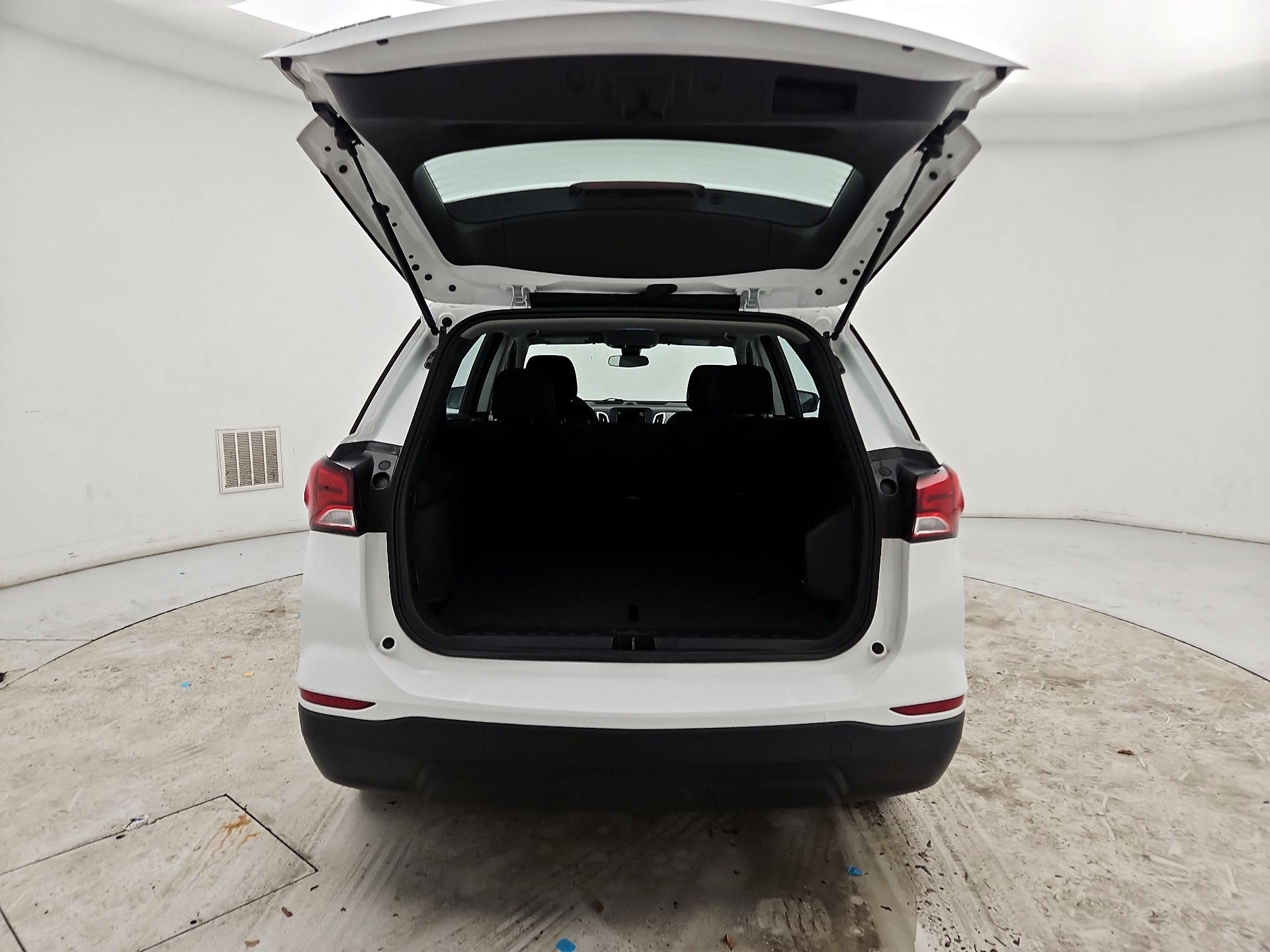 Thumbnail: 2022 Chevrolet Equinox - 20