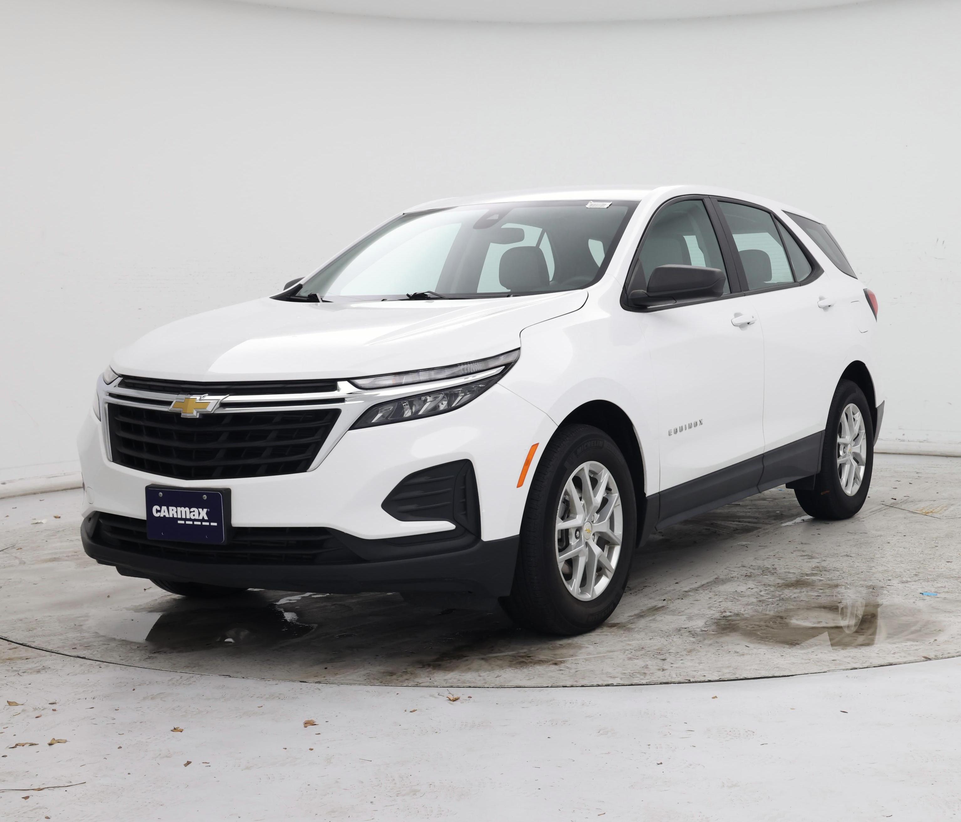 Thumbnail: 2022 Chevrolet Equinox - 4