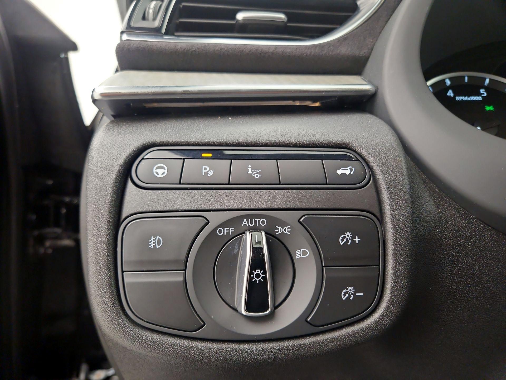 Thumbnail: 2022 INFINITI QX50 - 13