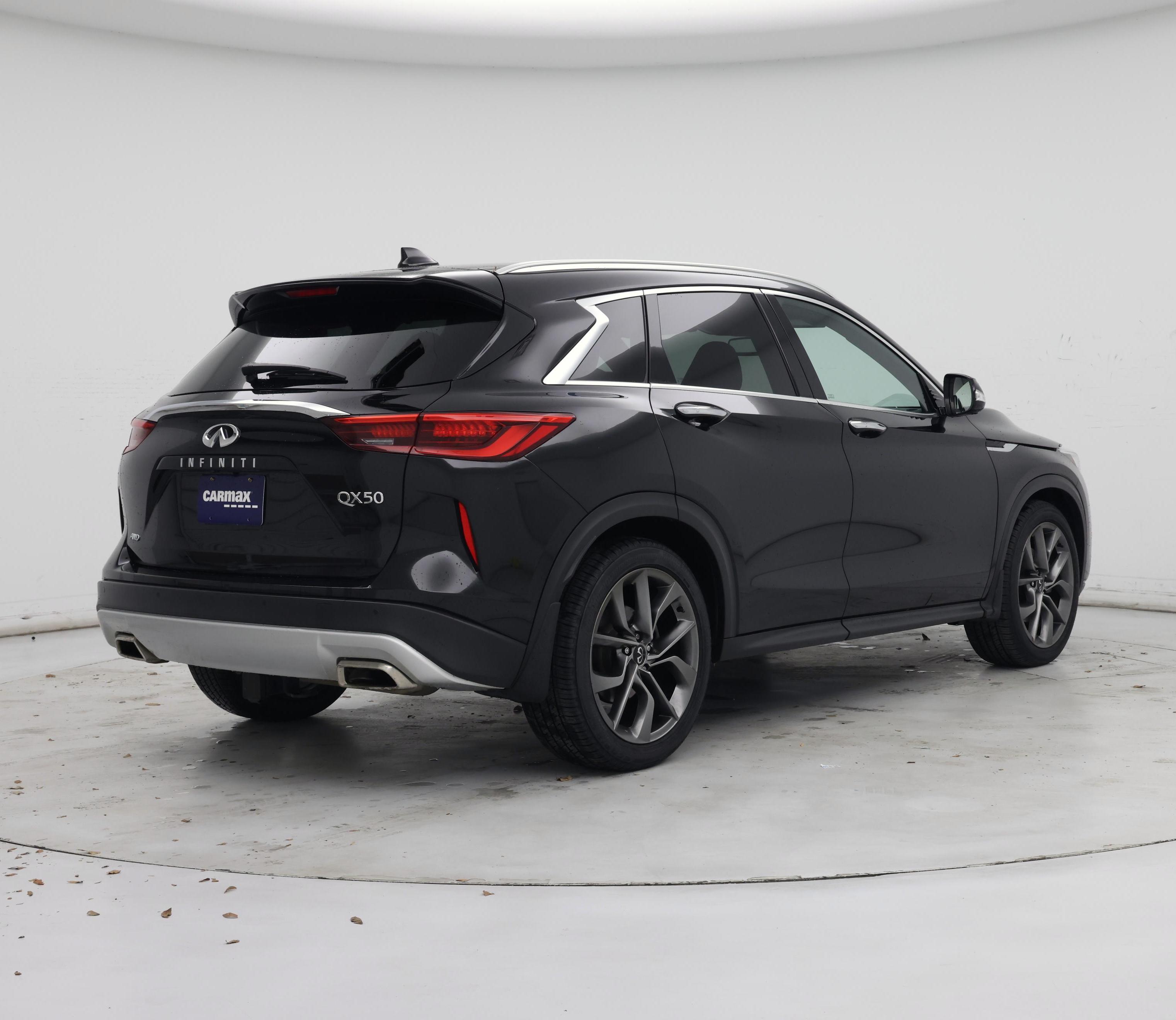 Thumbnail: 2022 INFINITI QX50 - 8