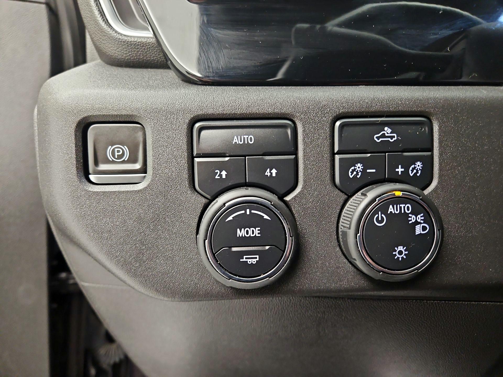 Thumbnail: 2023 Chevrolet Silverado 1500 - 13