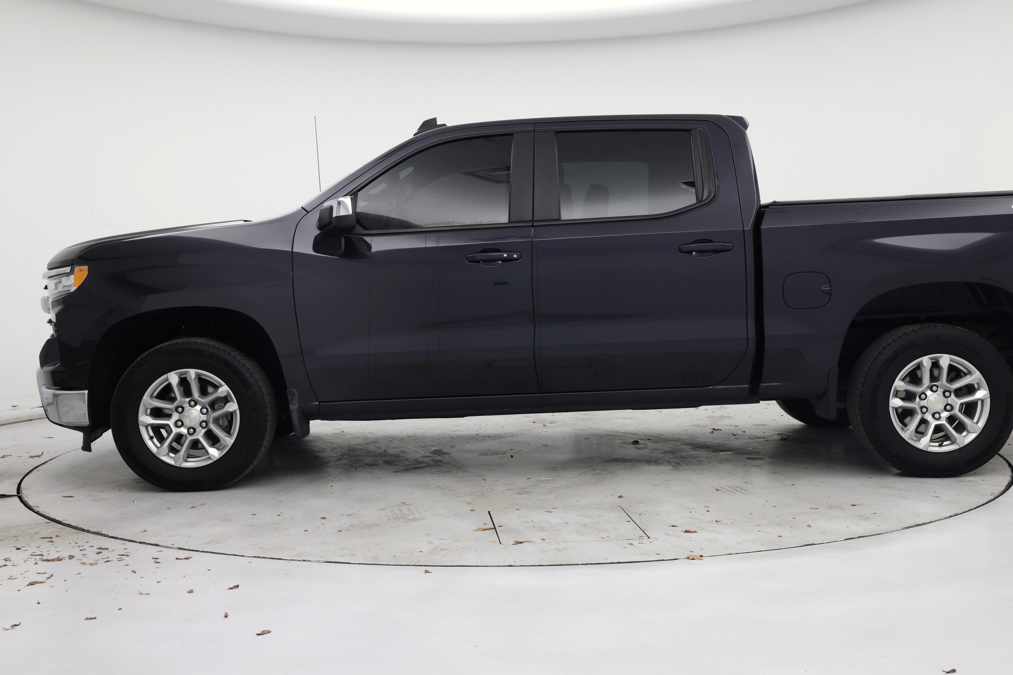 Thumbnail: 2023 Chevrolet Silverado 1500 - 3