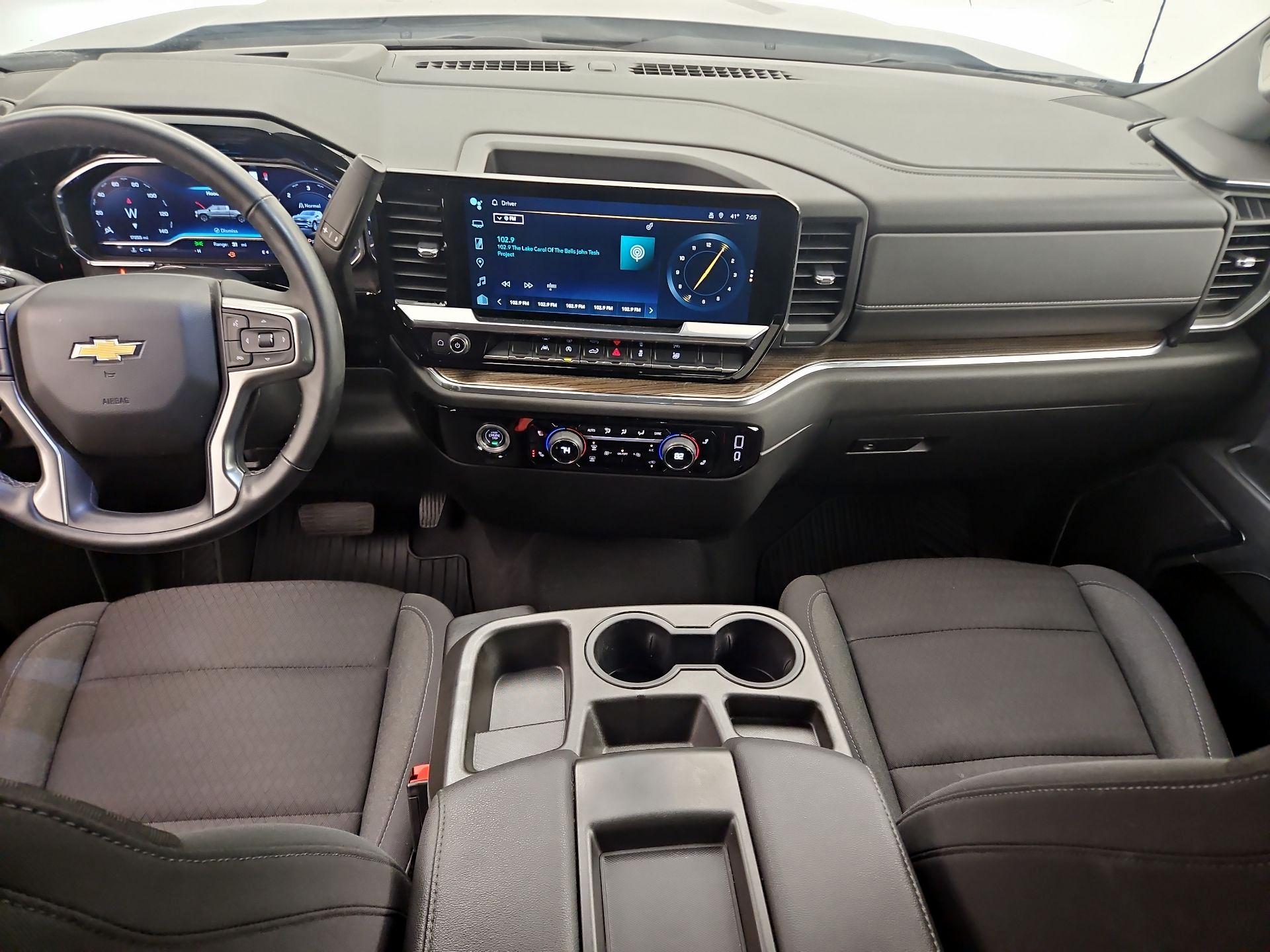 Thumbnail: 2023 Chevrolet Silverado 1500 - 9