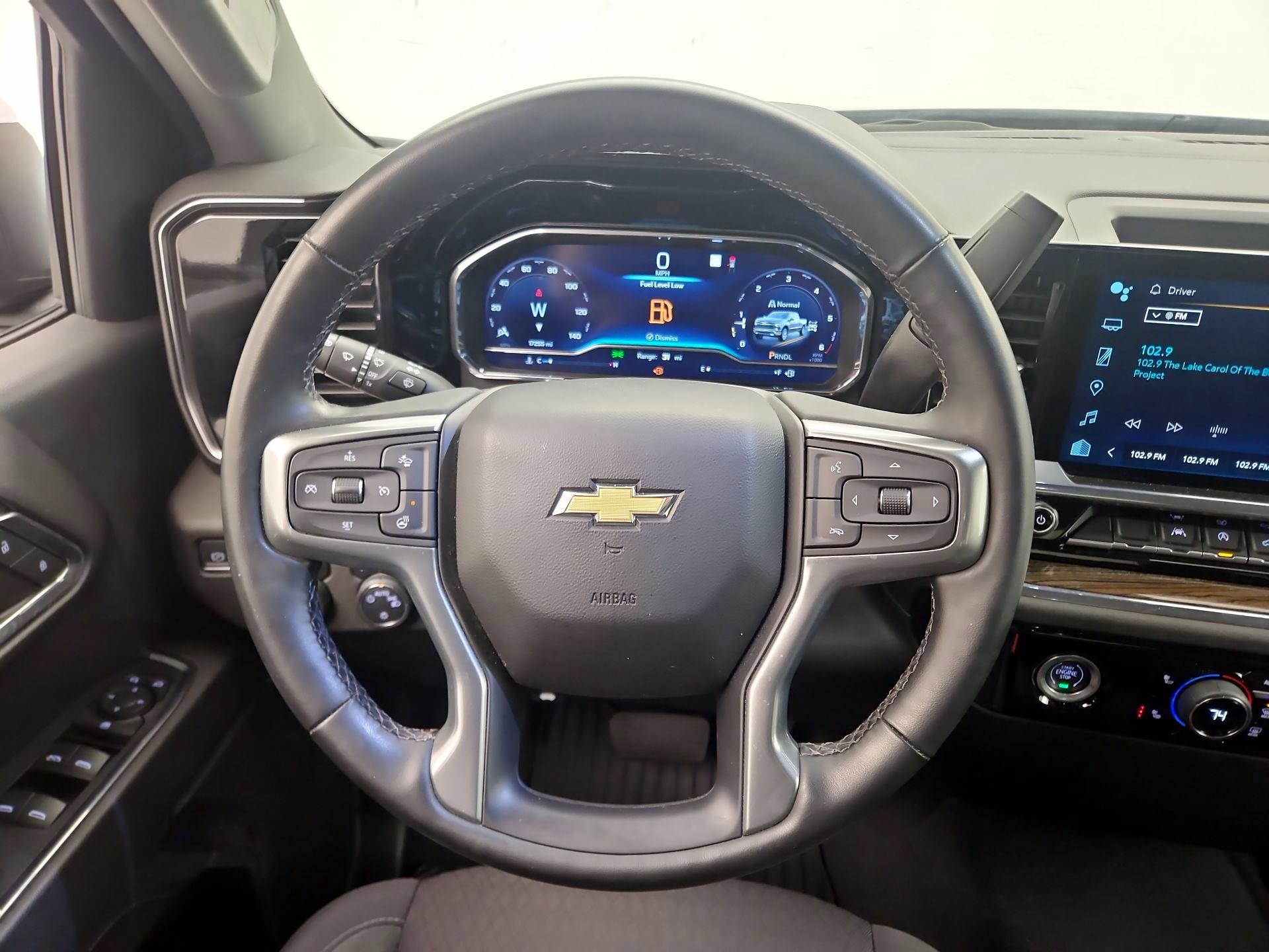 Thumbnail: 2023 Chevrolet Silverado 1500 - 10