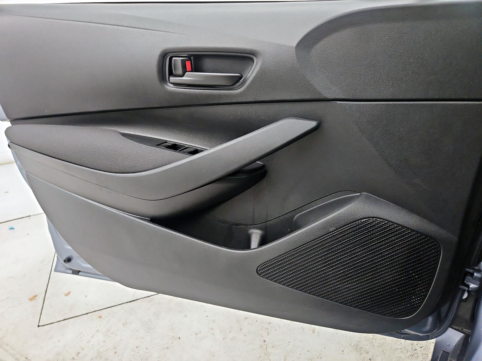 Thumbnail: 2023 Toyota Corolla - 12