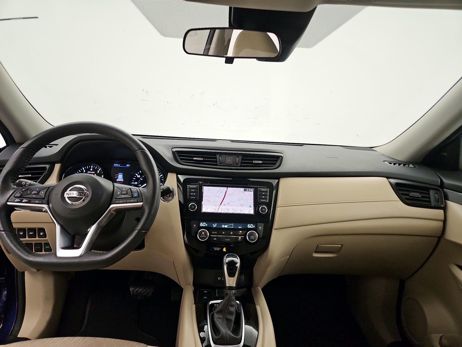 Thumbnail: 2020 Nissan Rogue - 9