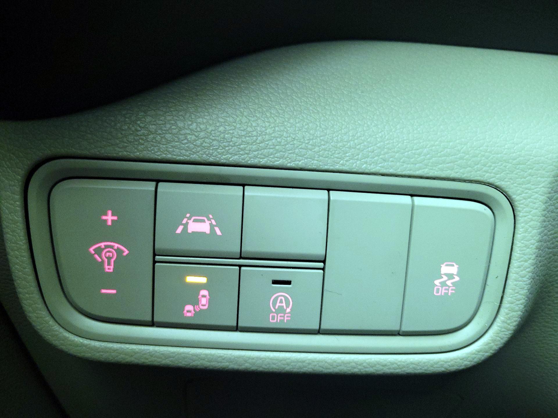 Thumbnail: 2020 Kia Soul - 13