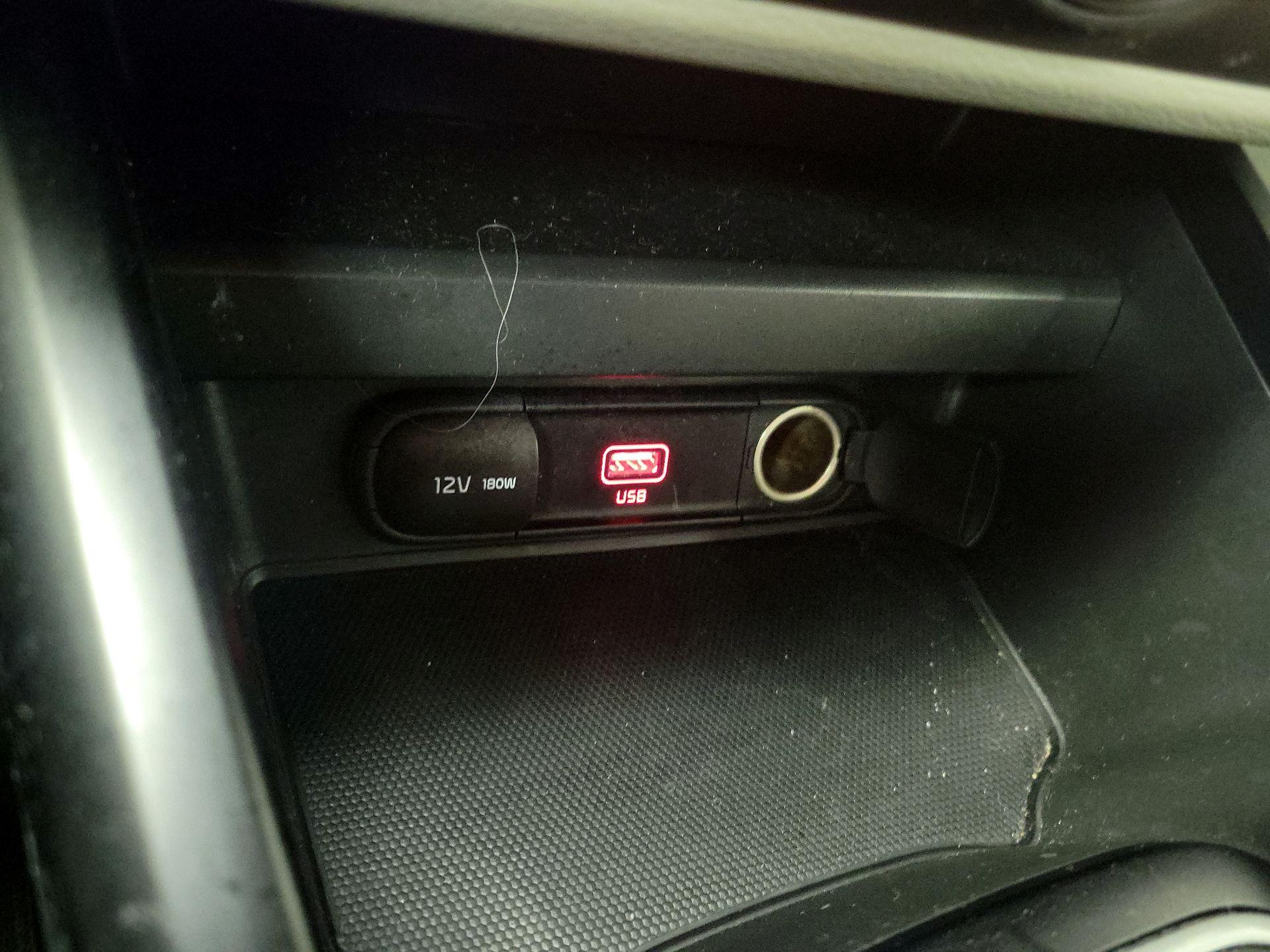 Thumbnail: 2020 Kia Soul - 18