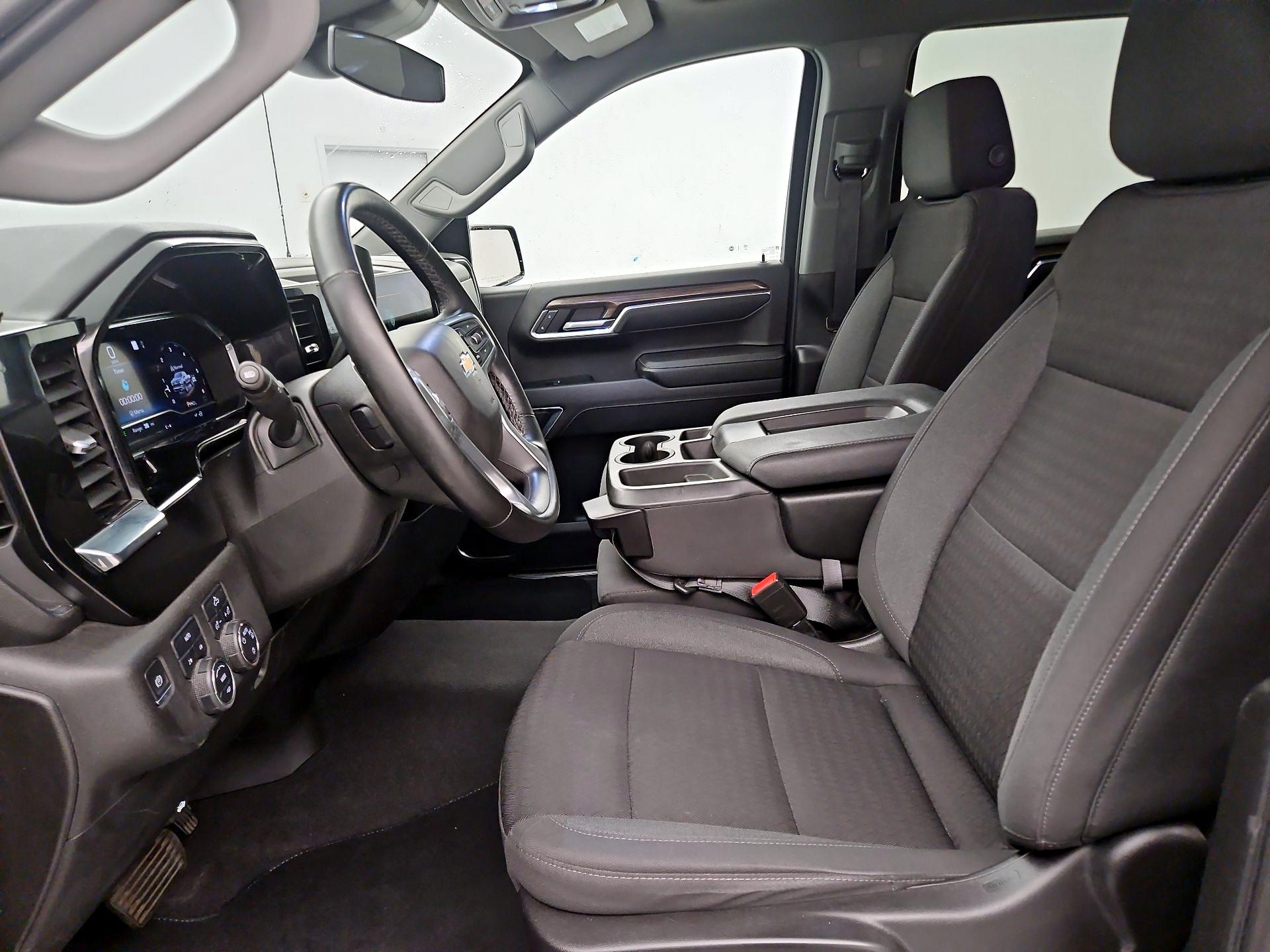 Thumbnail: 2023 Chevrolet Silverado 1500 - 11