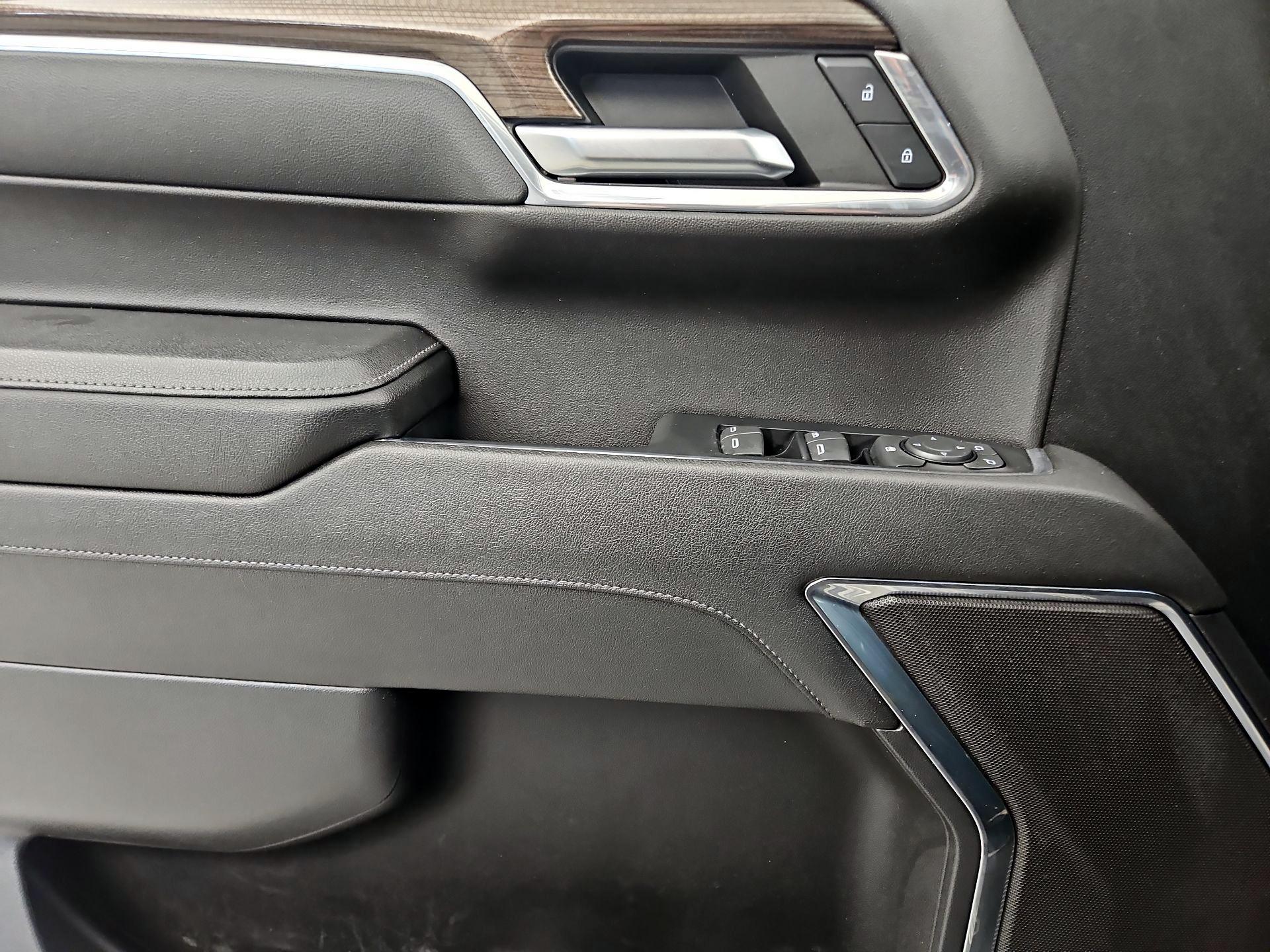 Thumbnail: 2023 Chevrolet Silverado 1500 - 12