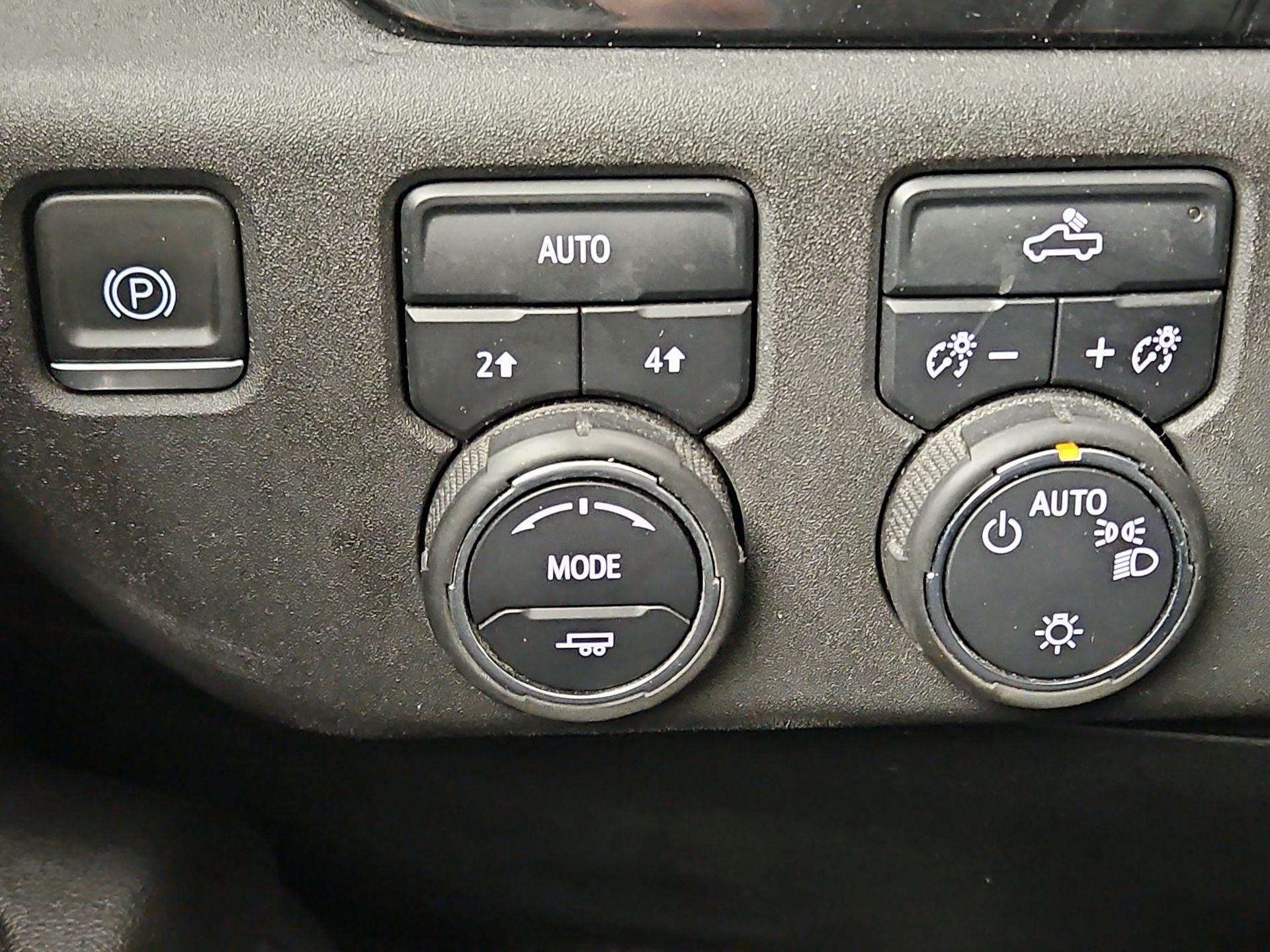 Thumbnail: 2023 Chevrolet Silverado 1500 - 13