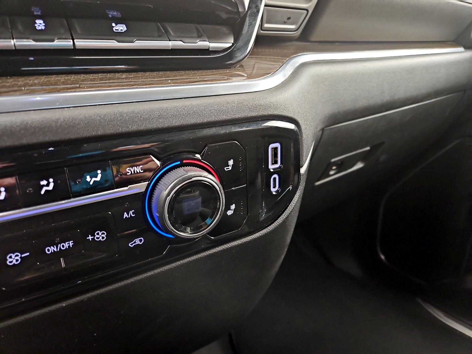 Thumbnail: 2023 Chevrolet Silverado 1500 - 18