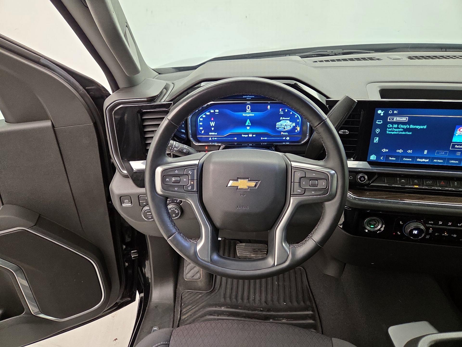 Thumbnail: 2023 Chevrolet Silverado 1500 - 10