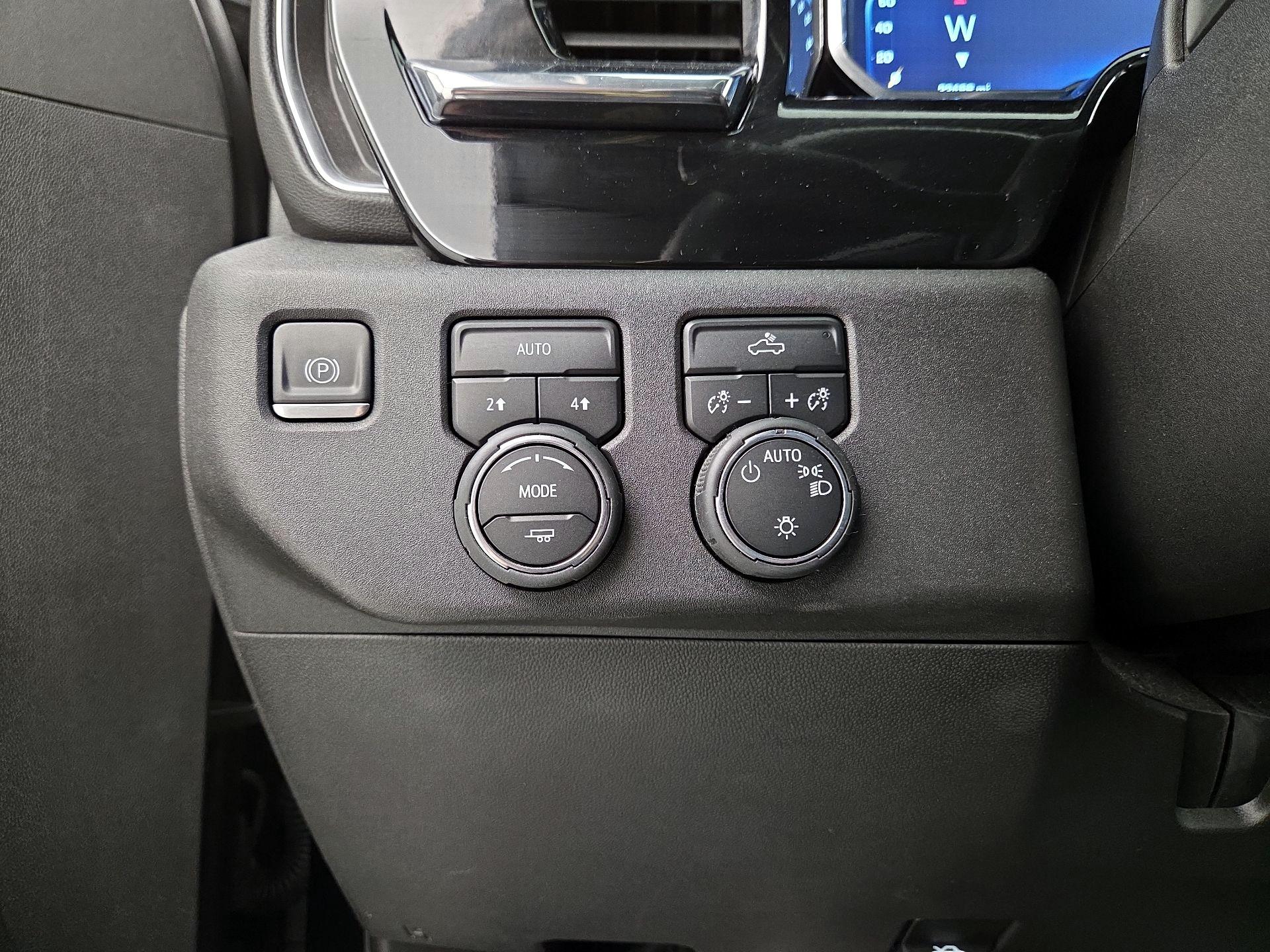 Thumbnail: 2023 Chevrolet Silverado 1500 - 13