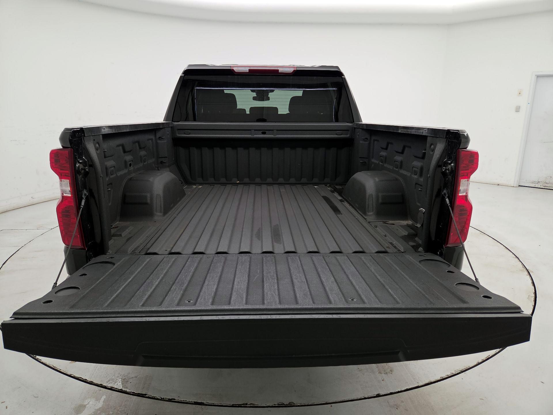 Thumbnail: 2023 Chevrolet Silverado 1500 - 20