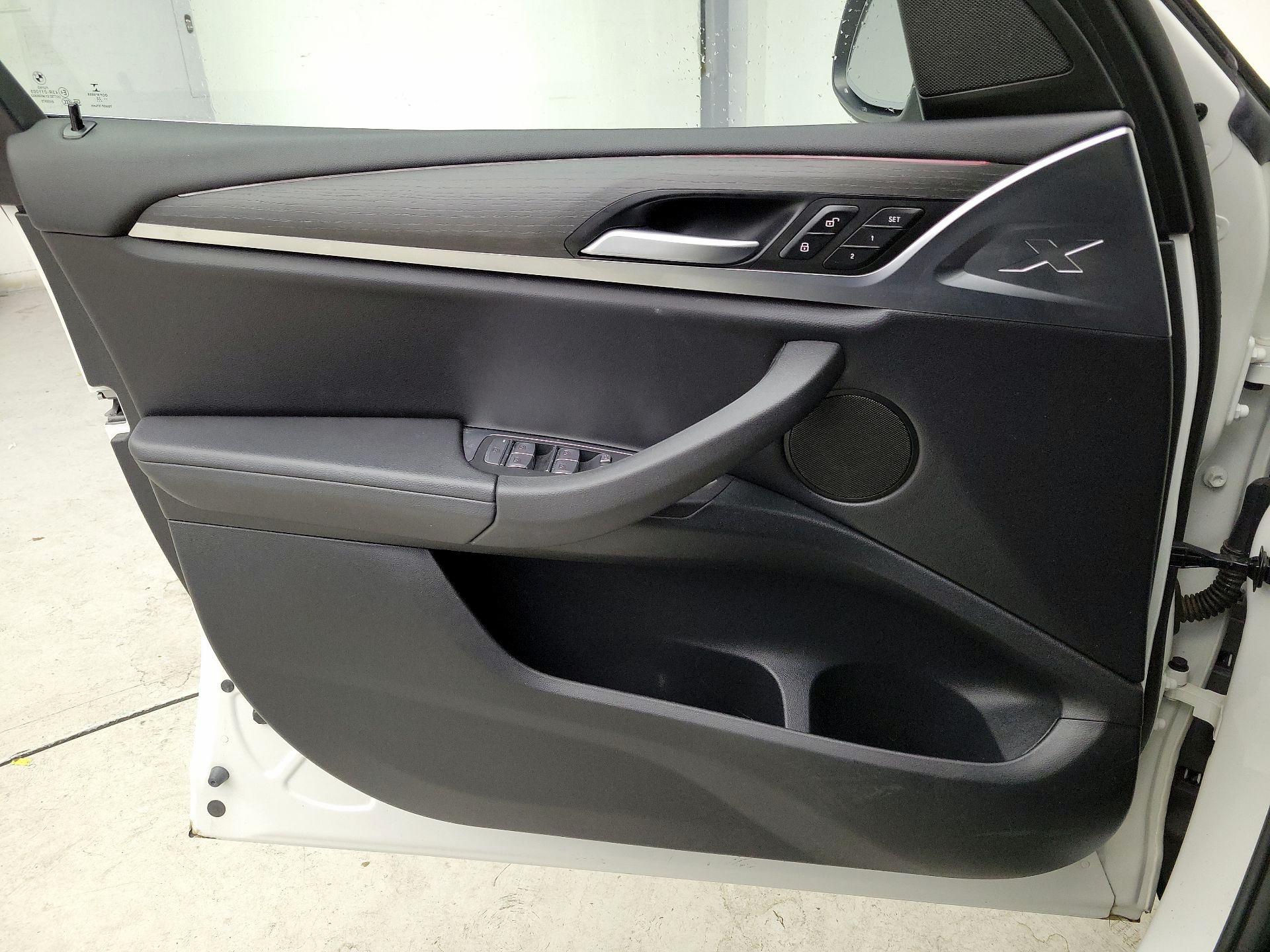 Thumbnail: 2023 BMW X3 - 12