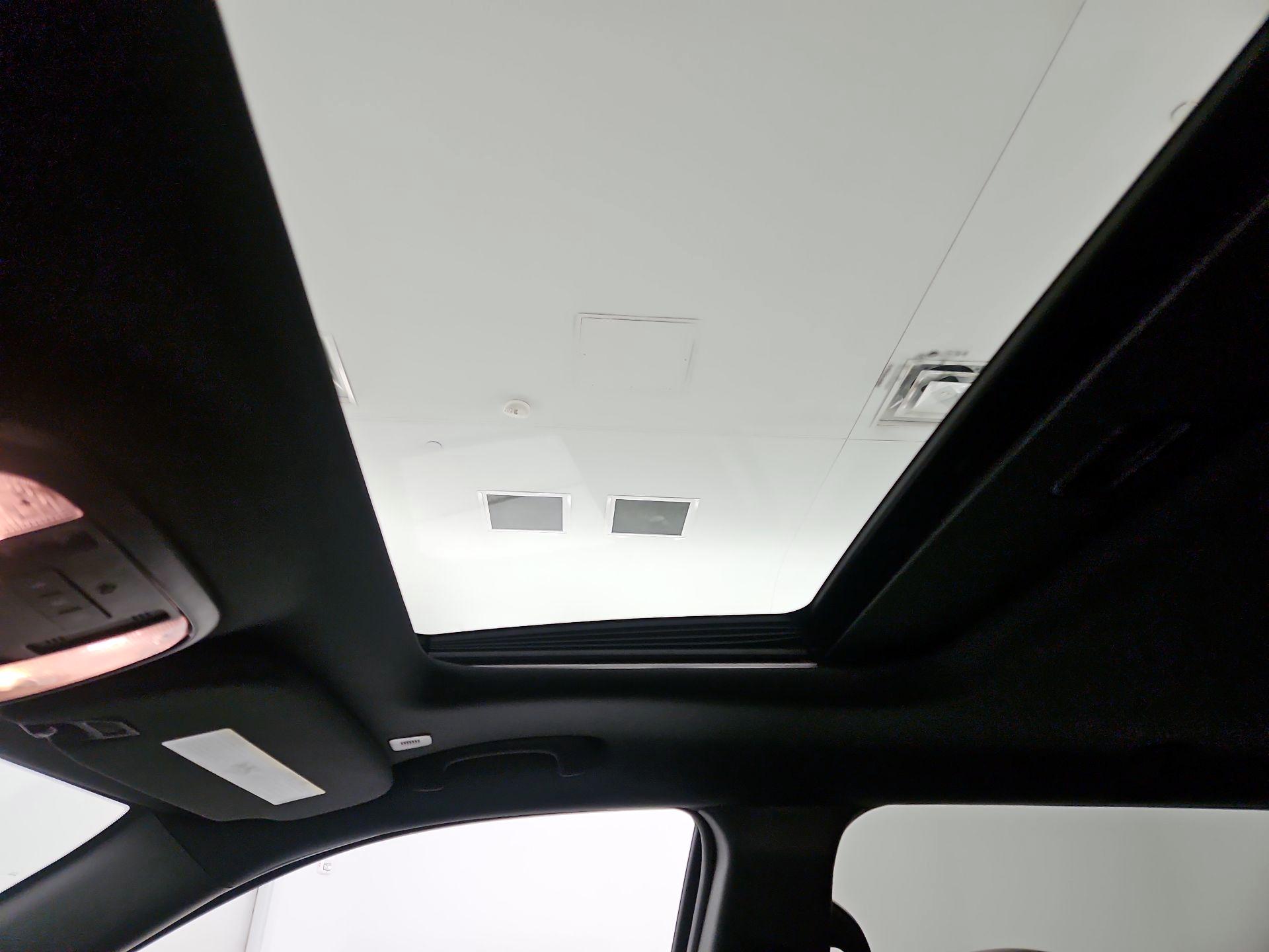 Thumbnail: 2022 Dodge Durango - 20