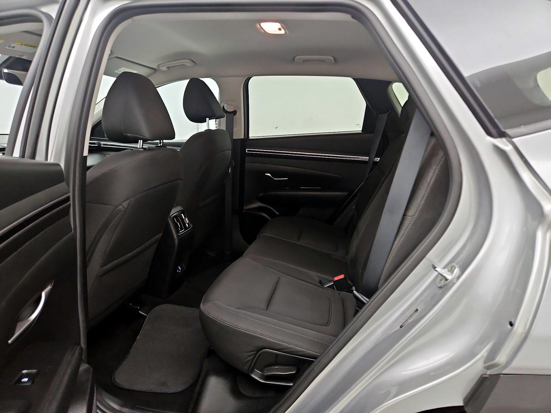 Thumbnail: 2023 Hyundai Tucson - 19