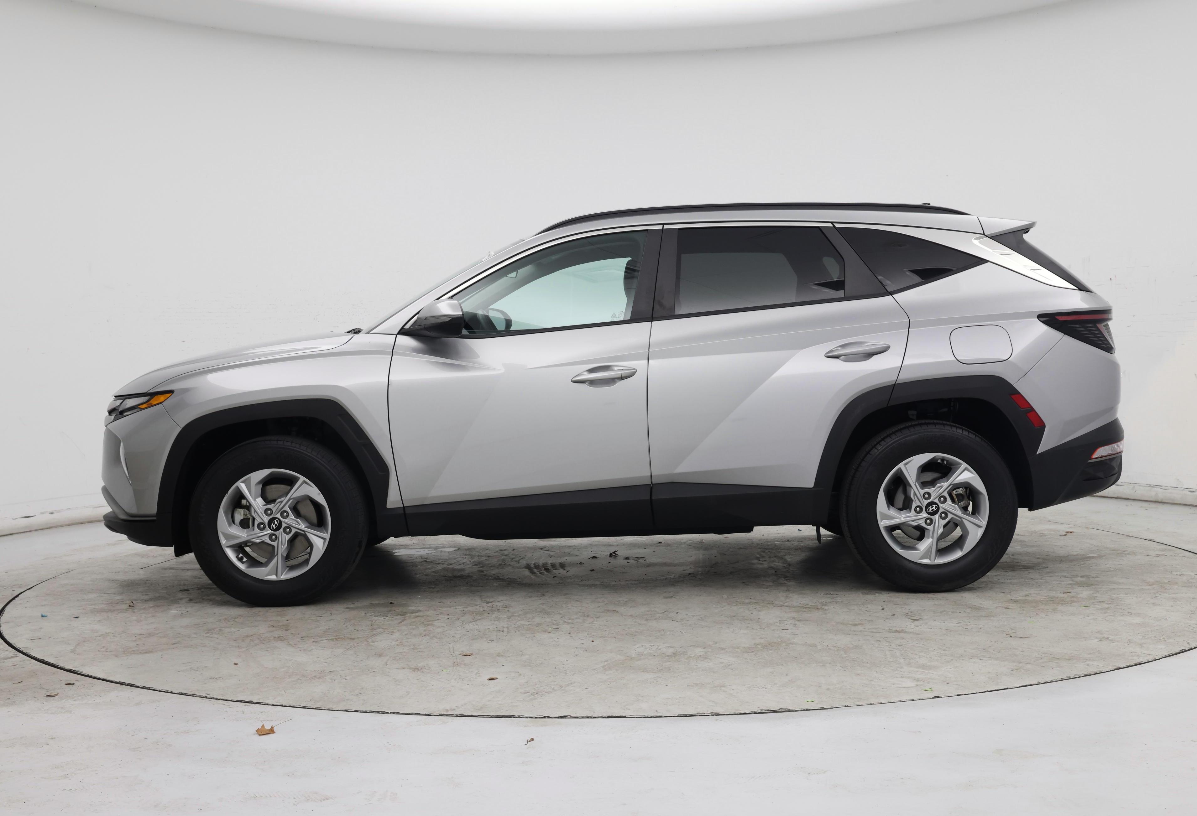 Thumbnail: 2023 Hyundai Tucson - 3