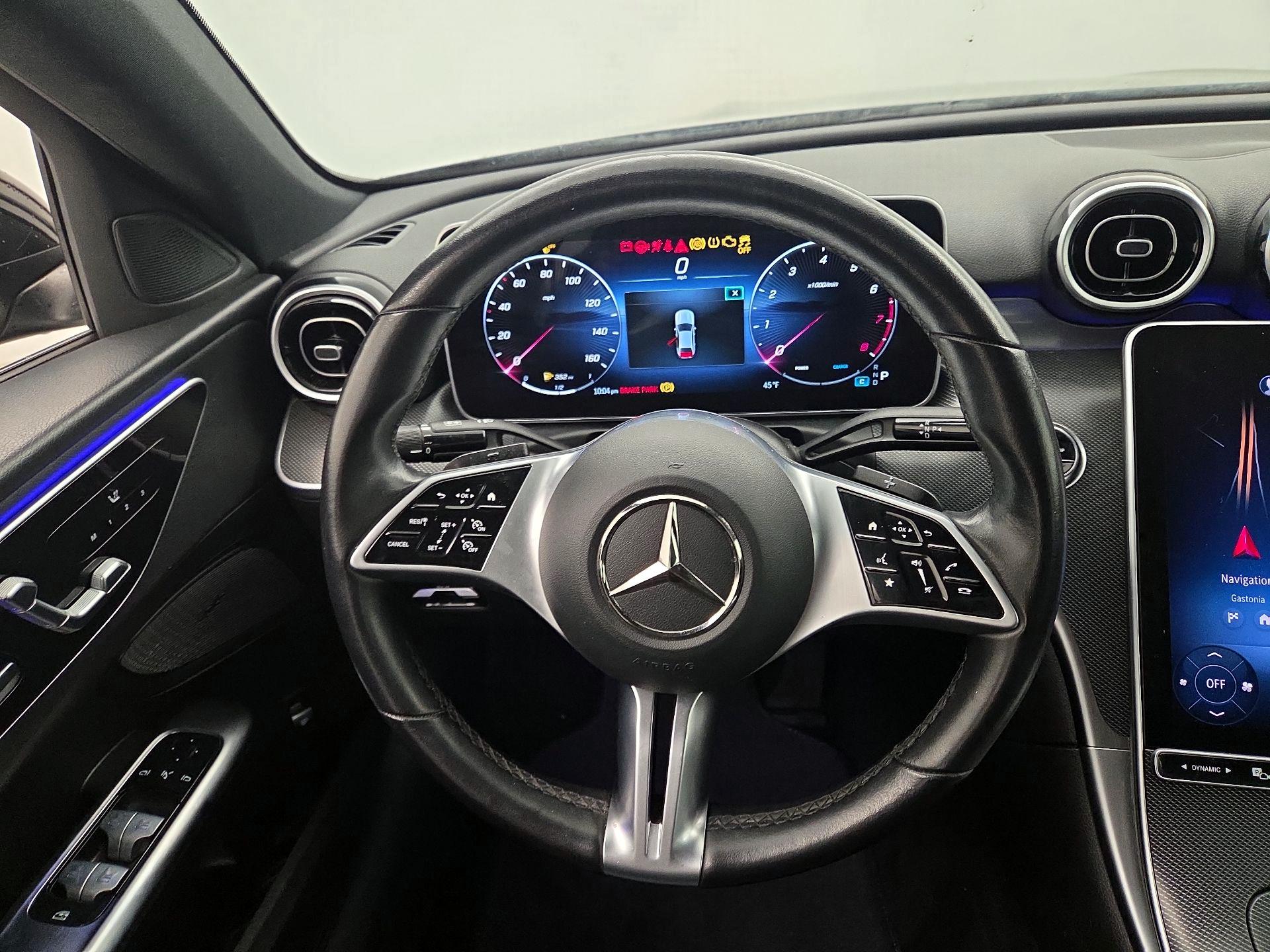 Thumbnail: 2023 Mercedes-Benz C-Class - 10