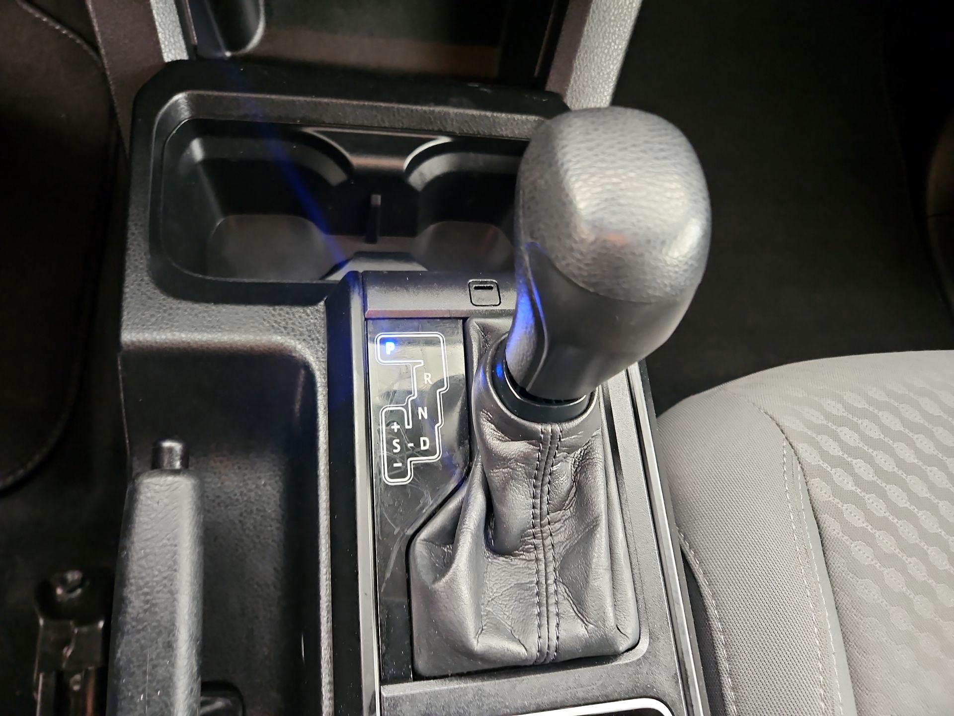 Thumbnail: 2023 Toyota Tacoma - 17