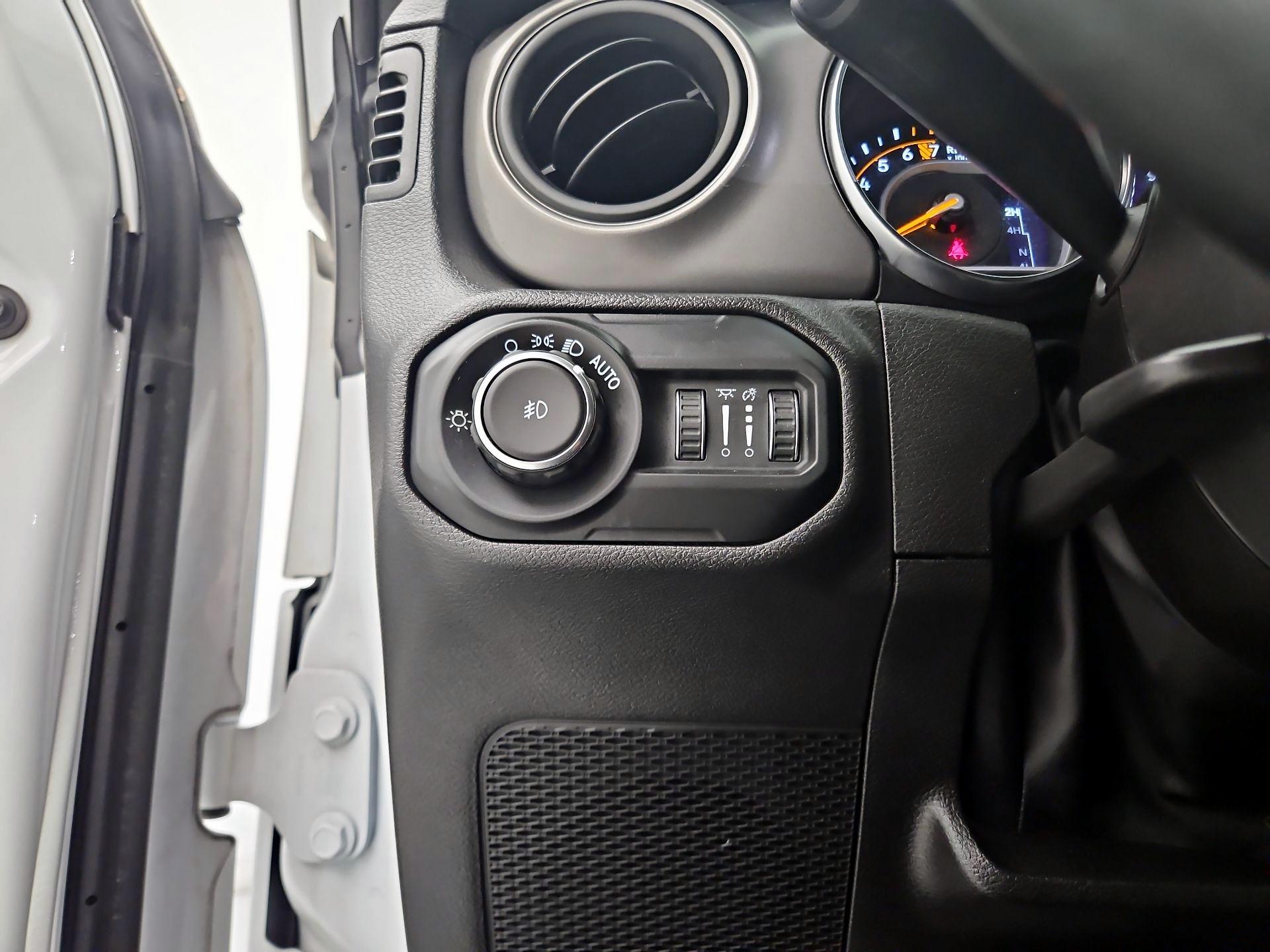 Thumbnail: 2022 Jeep Wrangler - 13