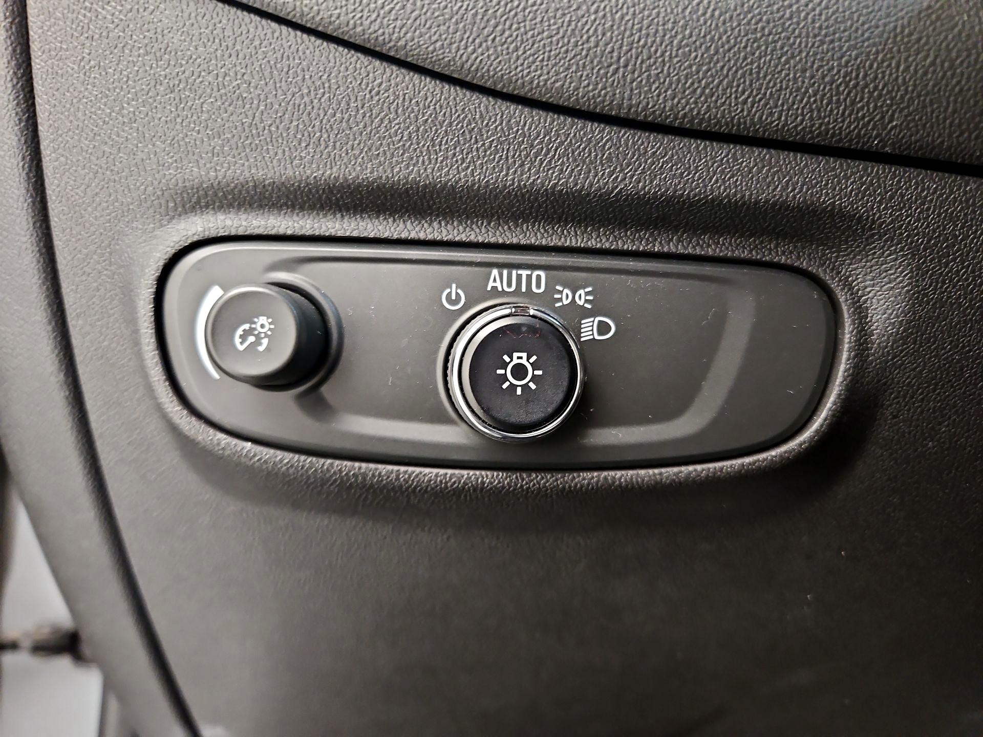 Thumbnail: 2023 Chevrolet Equinox - 13