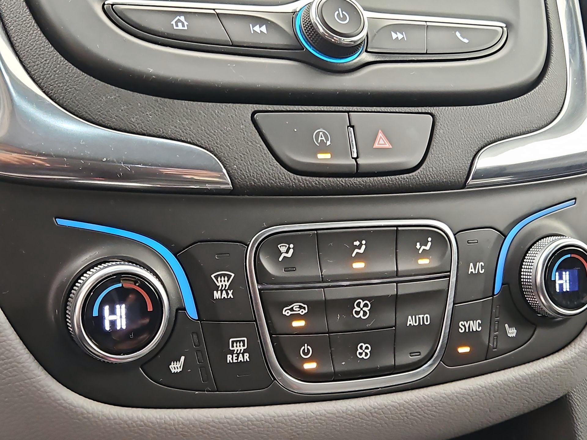 Thumbnail: 2023 Chevrolet Equinox - 16