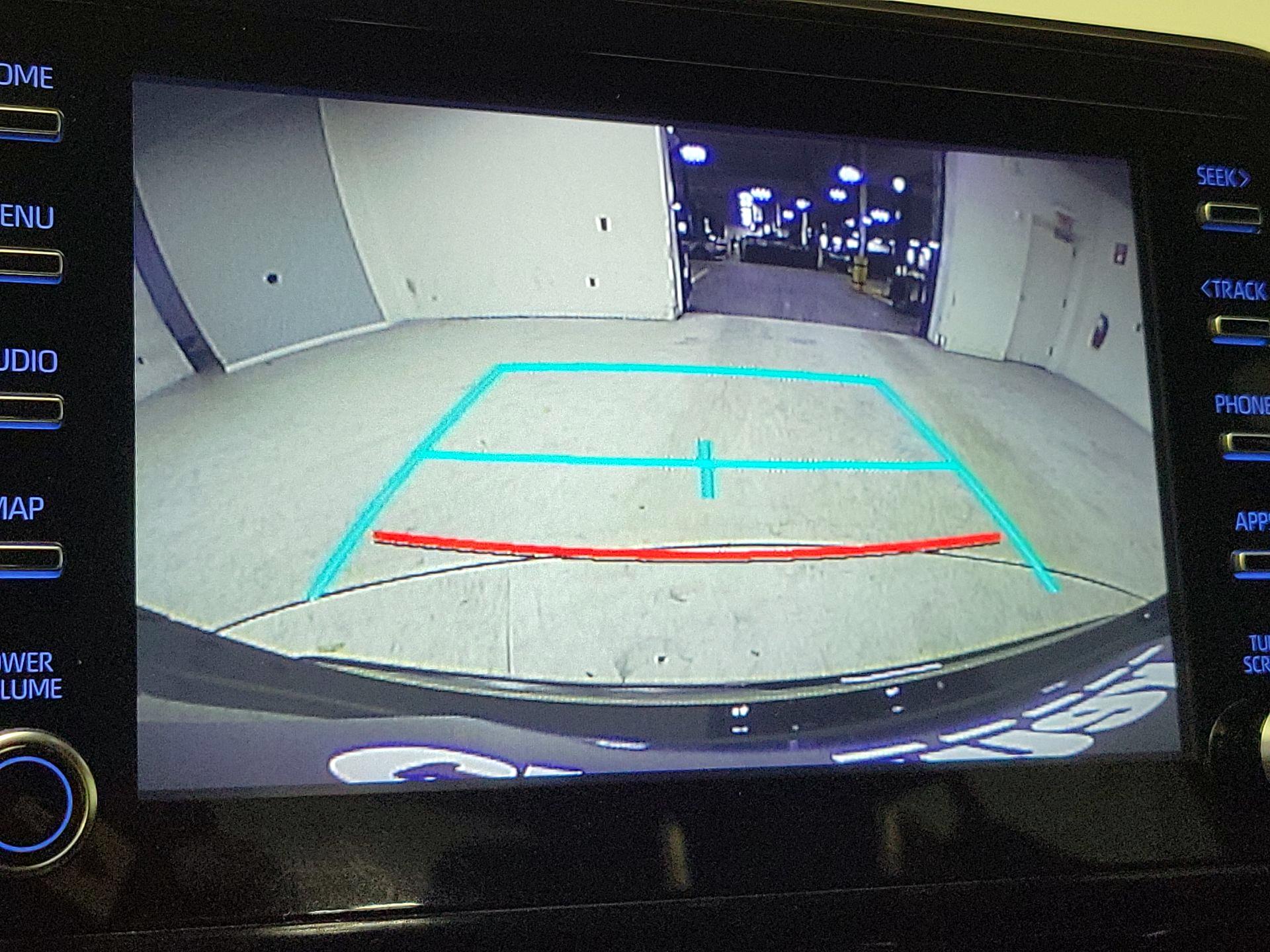 Thumbnail: 2019 Toyota C-HR - 14