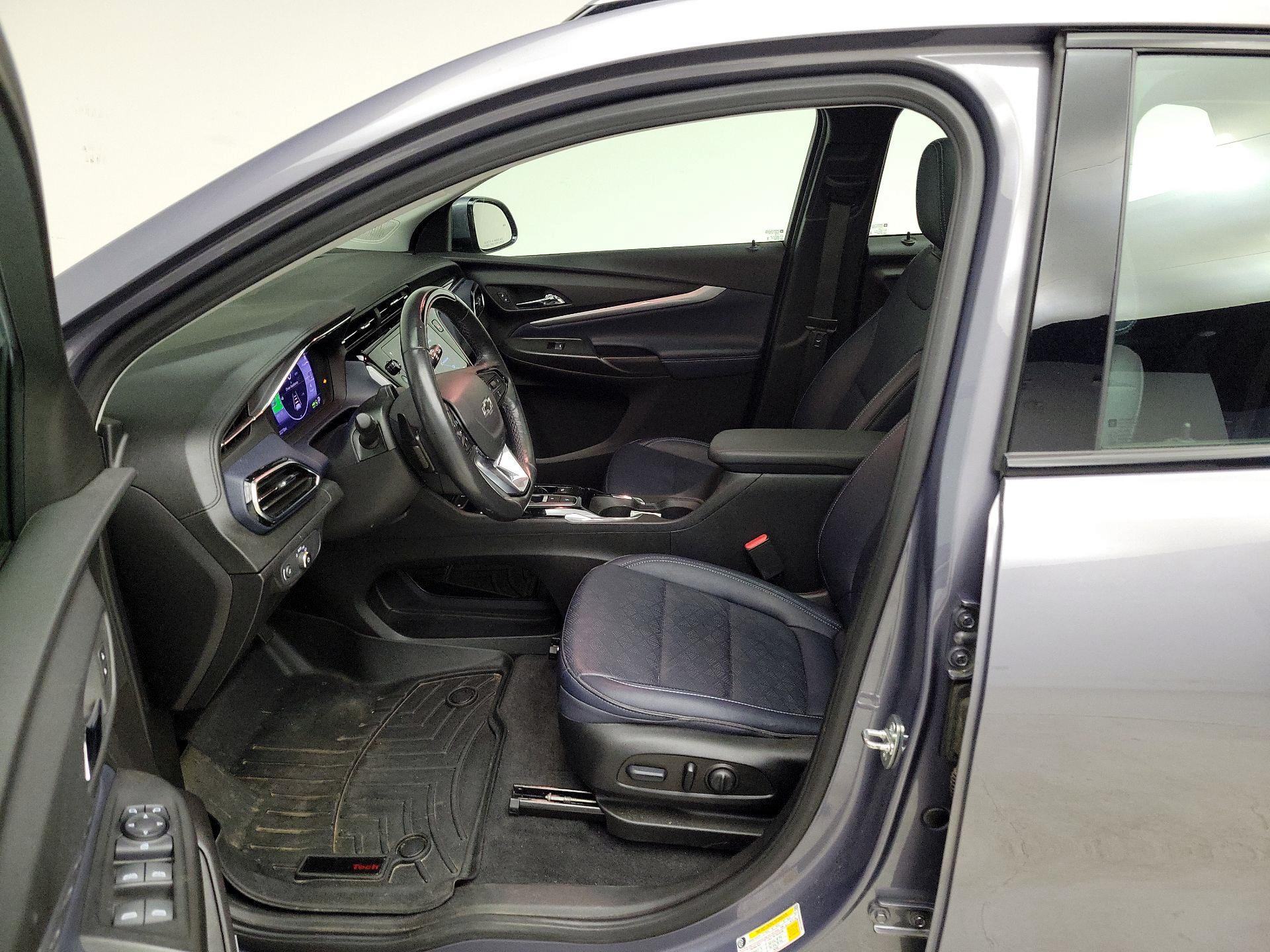 Thumbnail: 2023 Chevrolet Bolt EUV - 11