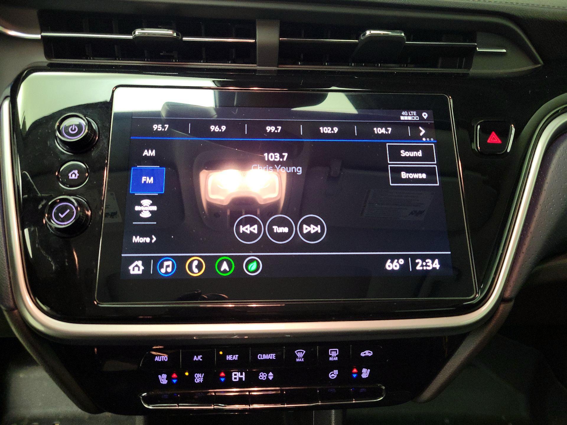 Thumbnail: 2023 Chevrolet Bolt EUV - 16