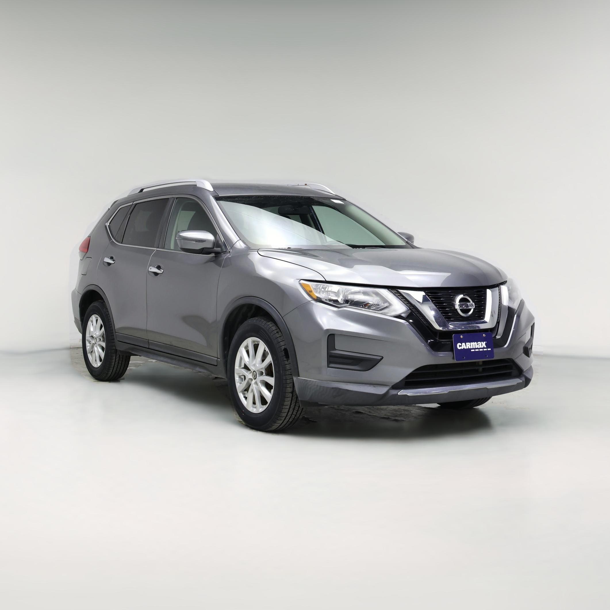 Thumbnail: 2017 Nissan Rogue - 1