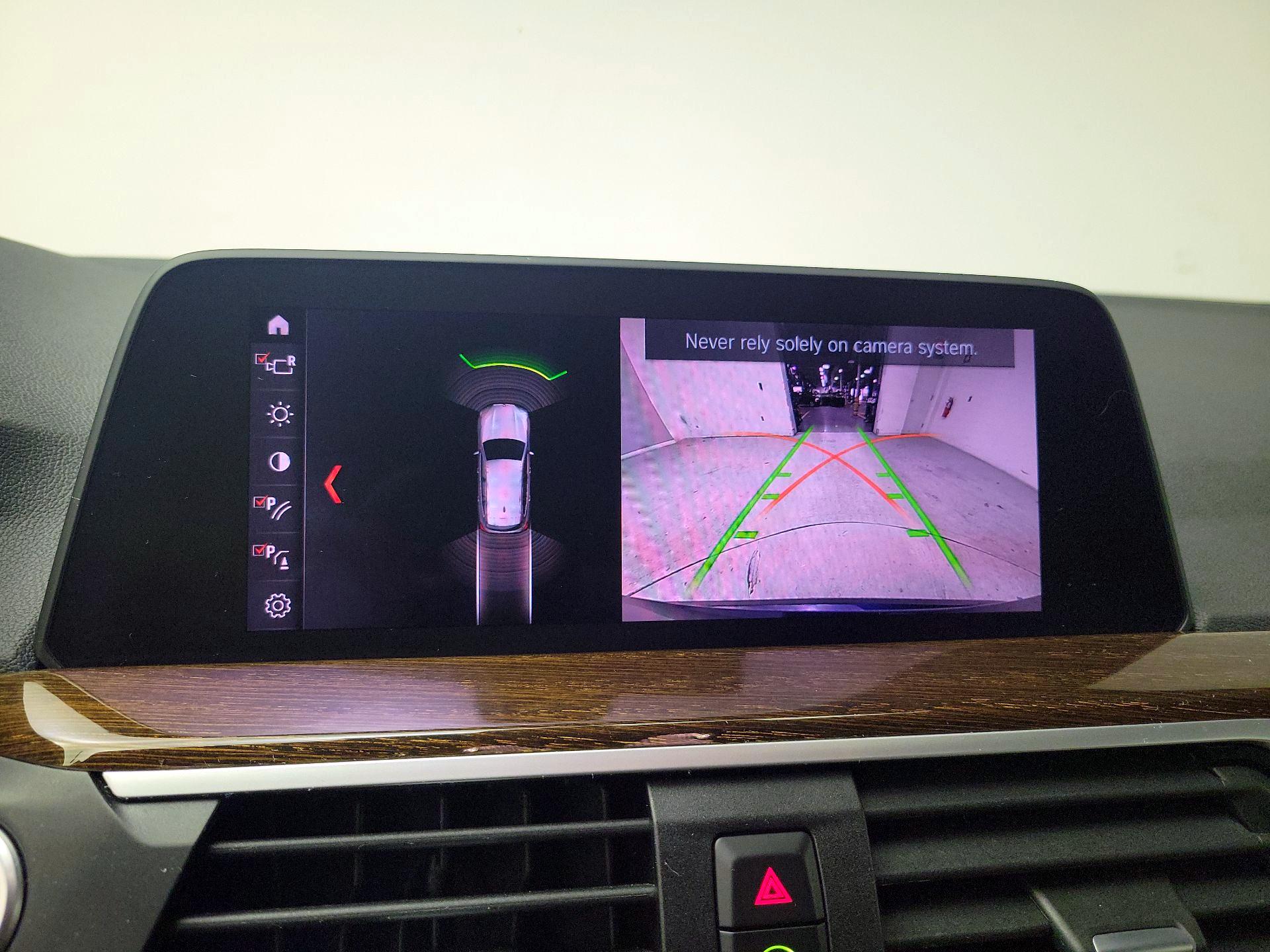 Thumbnail: 2021 BMW X3 - 15