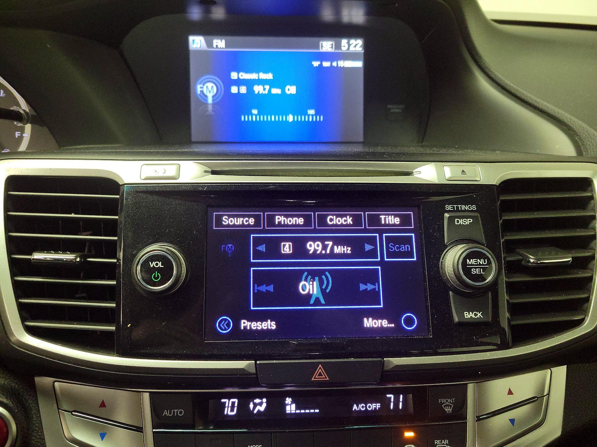 Thumbnail: 2015 Honda Accord - 15